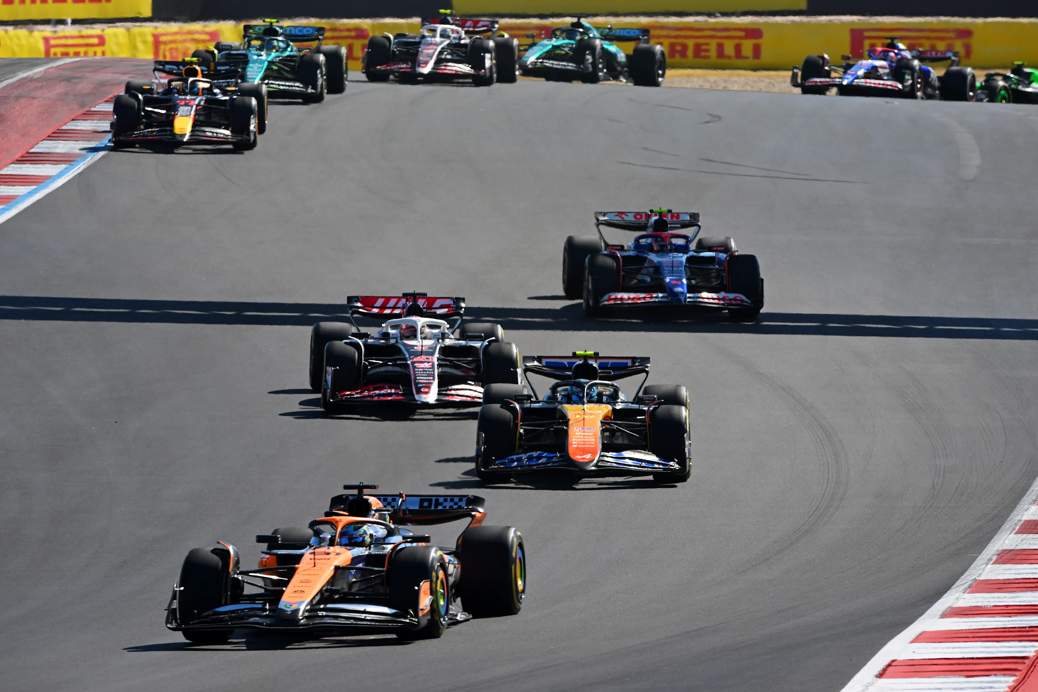 AUSTIN, TEXAS - OCTOBER 20: Oscar Piastri of Australia driving the (81) McLaren MCL38 Mercedes