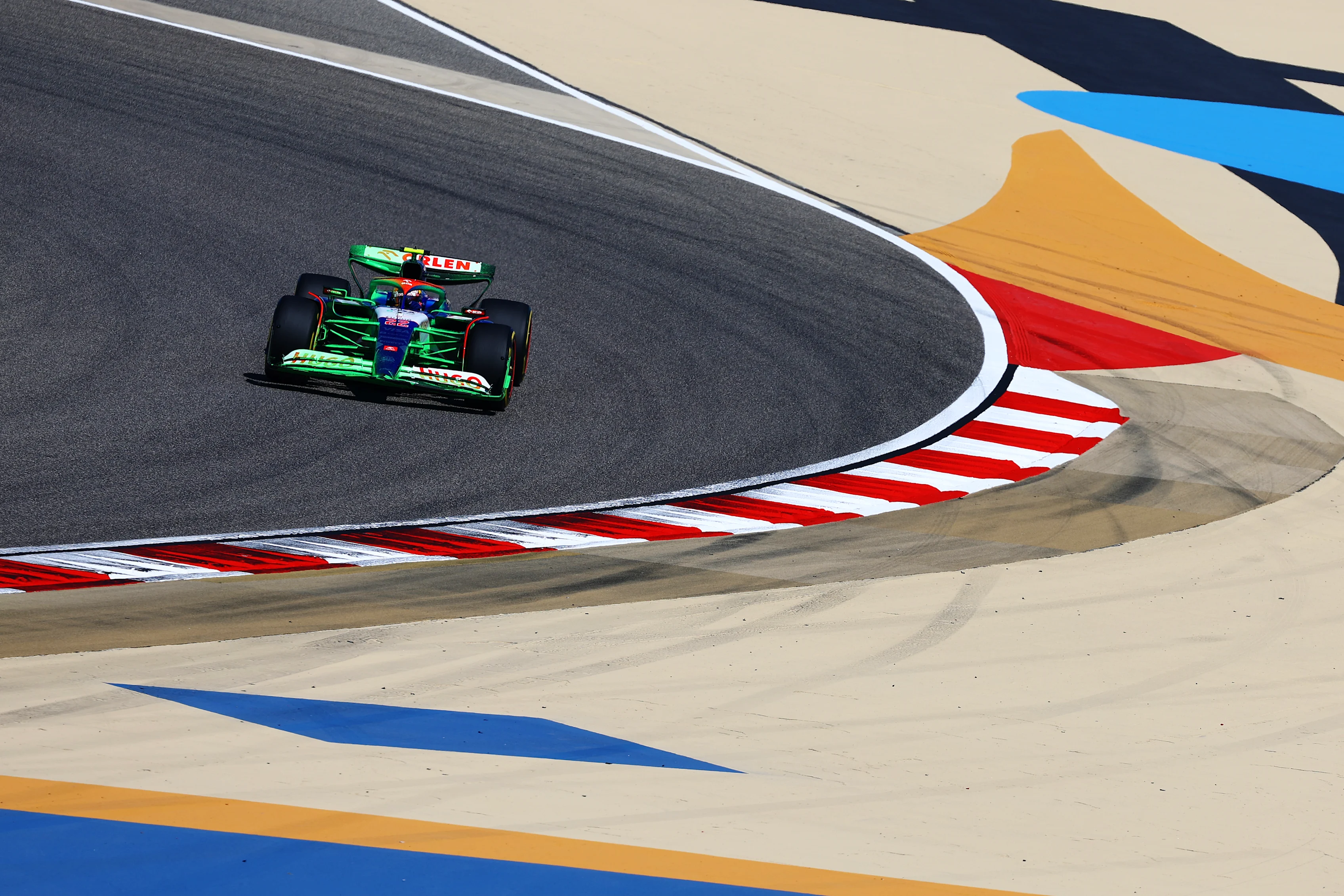 BAHRAIN, BAHRAIN - FEBRUARY 21: Yuki Tsunoda of Japan driving the (22) Visa Cash App RB VCARB 01 on