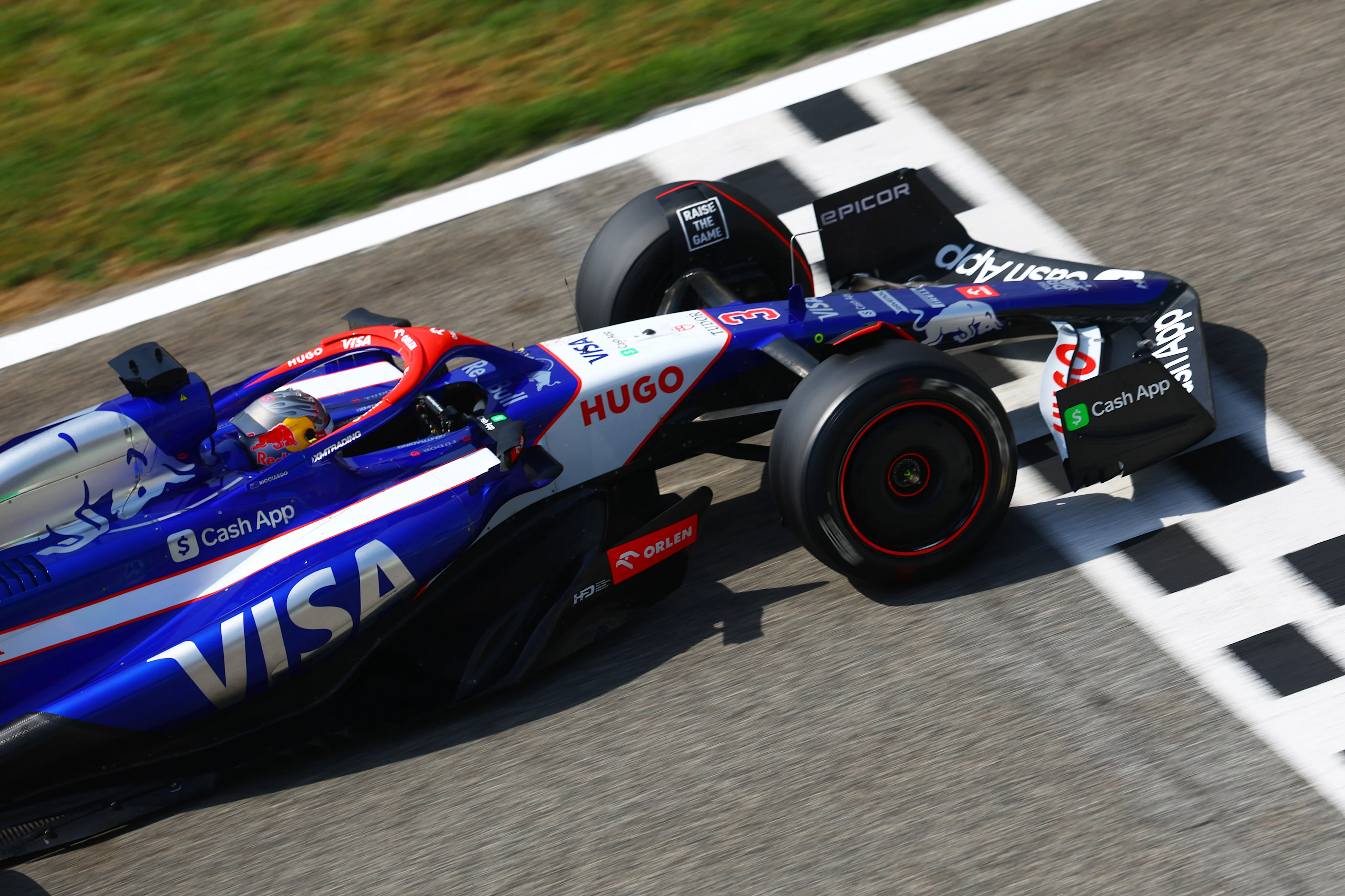 BAHRAIN, BAHRAIN - FEBRUARY 23: Daniel Ricciardo of Australia driving the (3) Visa Cash App RB