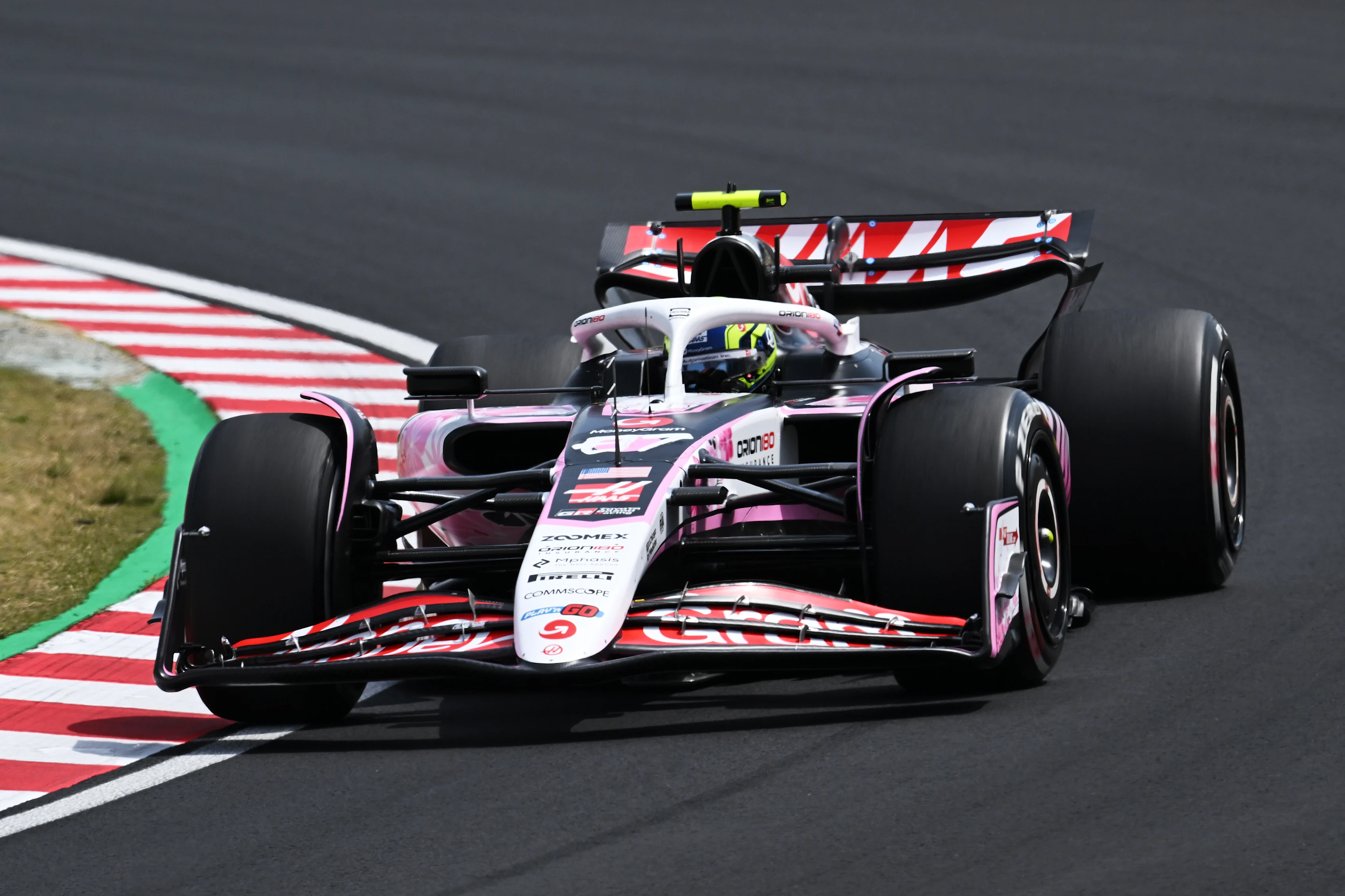SUZUKA, JAPAN - APRIL 05: Oliver Bearman of Great Britain driving the (87) Haas F1 VF-25 Ferrari on track during final practice ahead of the F1 Grand Prix of Japan at Suzuka Circuit on April 05, 2025 in Suzuka, Japan. (Photo by Mark Sutton - Formula 1/Formula 1 via Getty Images)