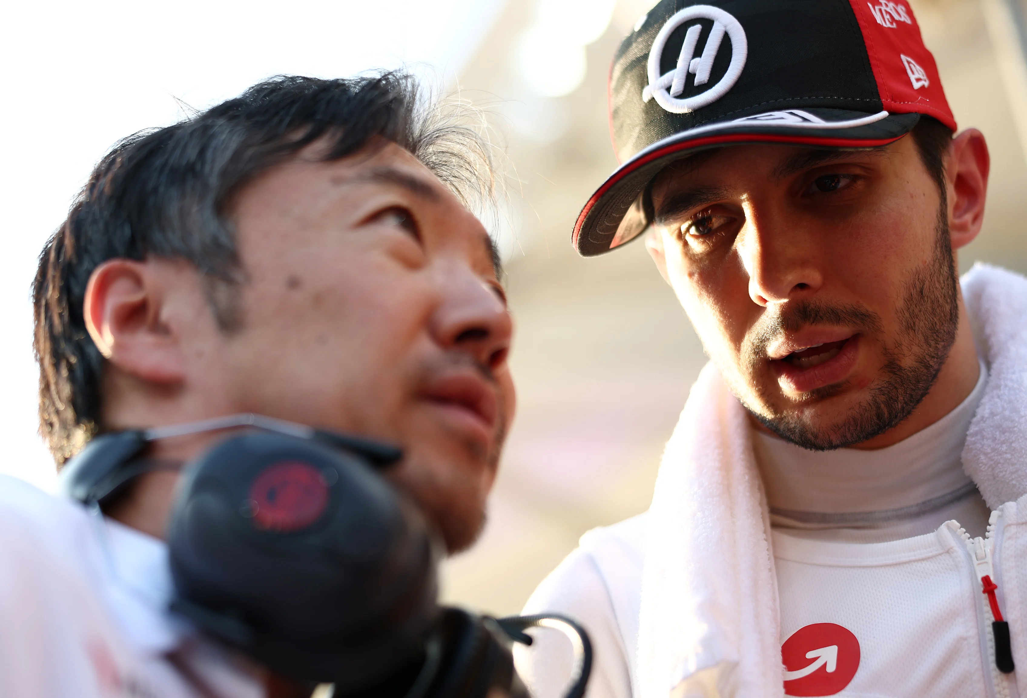 ABU DHABI, UNITED ARAB EMIRATES - DECEMBER 07: Ayao Komatsu, Team Principal of Haas F1 and Esteban