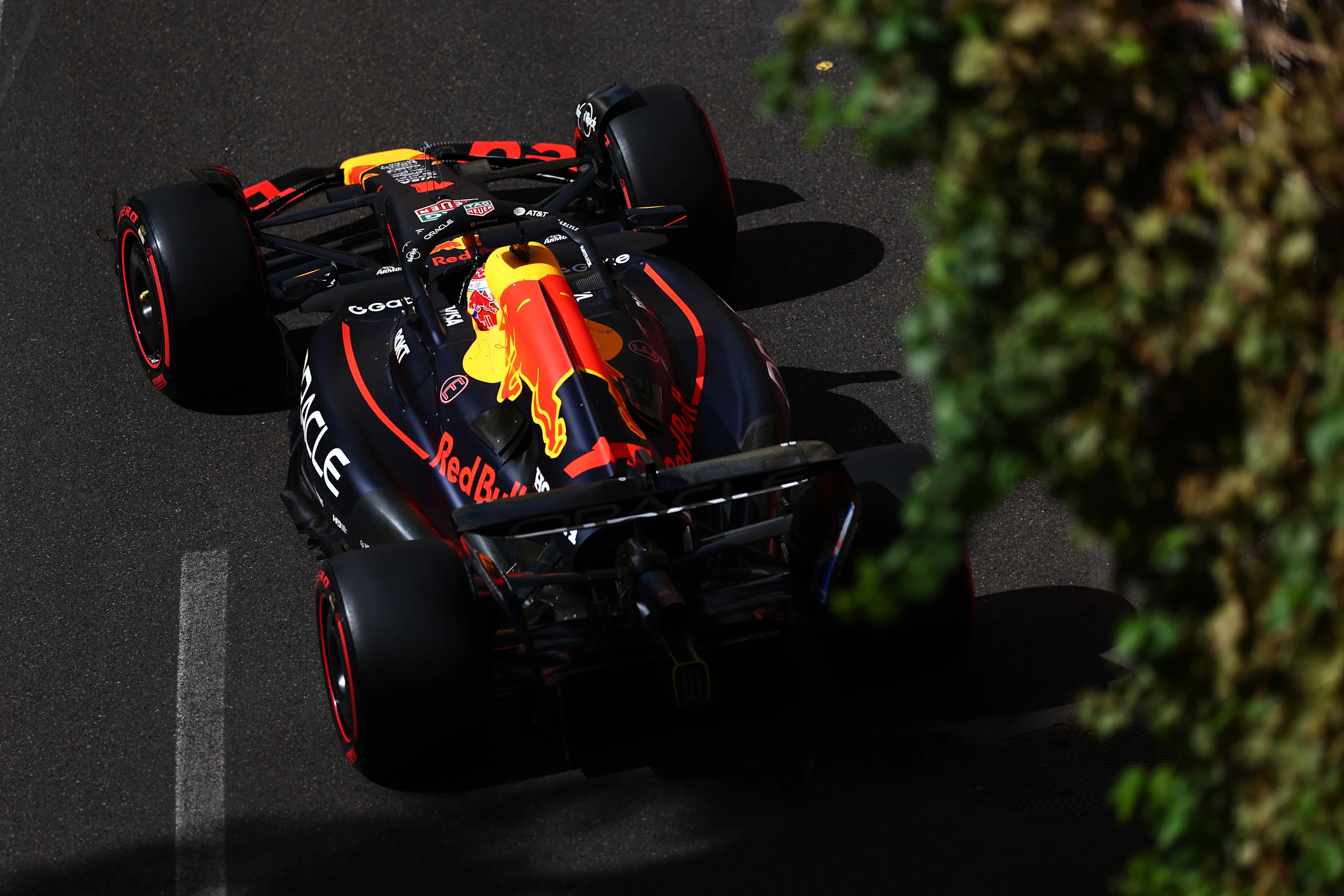 BAKU, AZERBAIJAN - SEPTEMBER 20: Max Verstappen of the Netherlands driving the (1) Oracle Red Bull