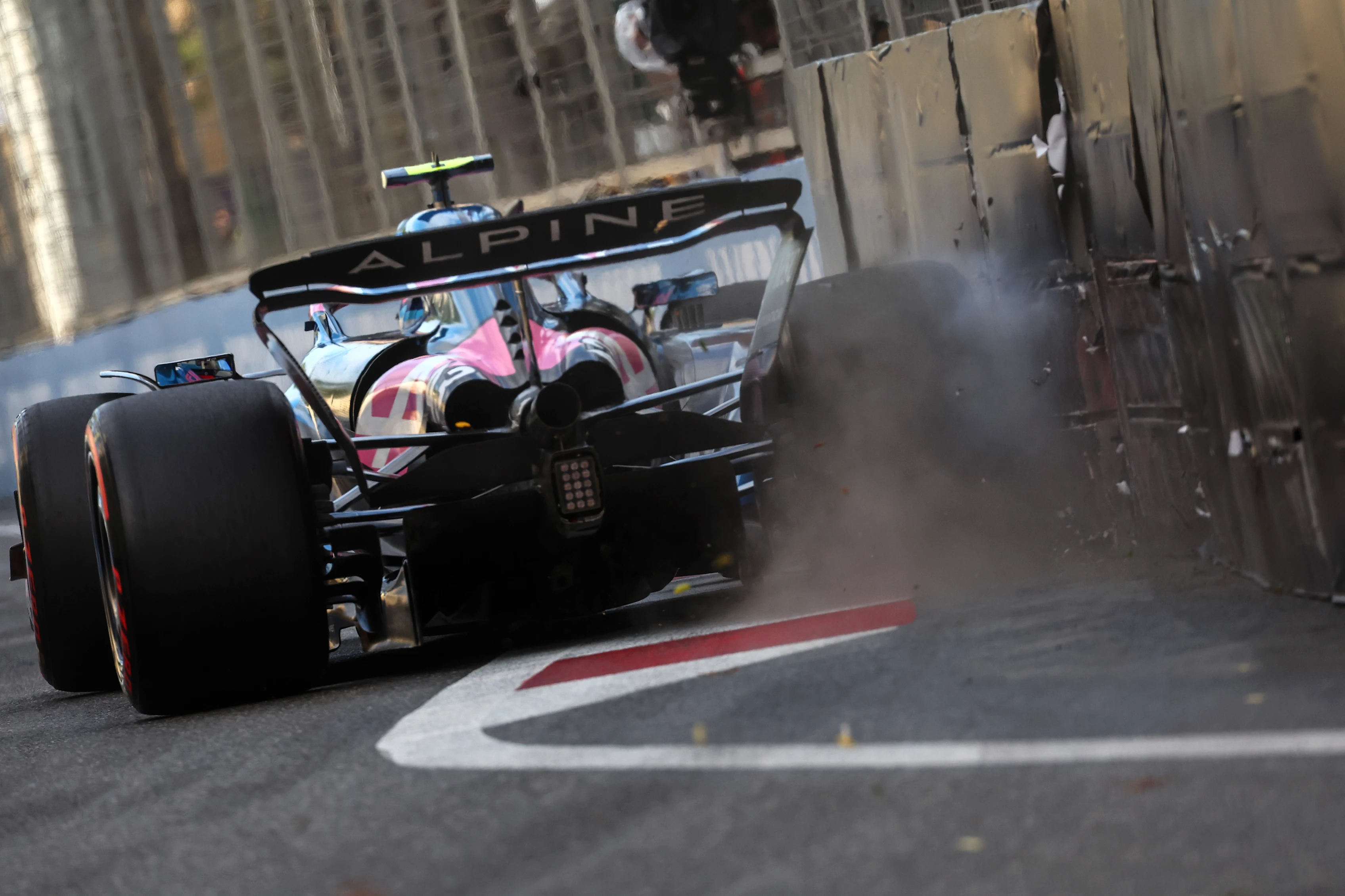 BAKU, AZERBAIJAN - SEPTEMBER 20: Franco Colapinto of Argentina driving the (43) Alpine F1 A525