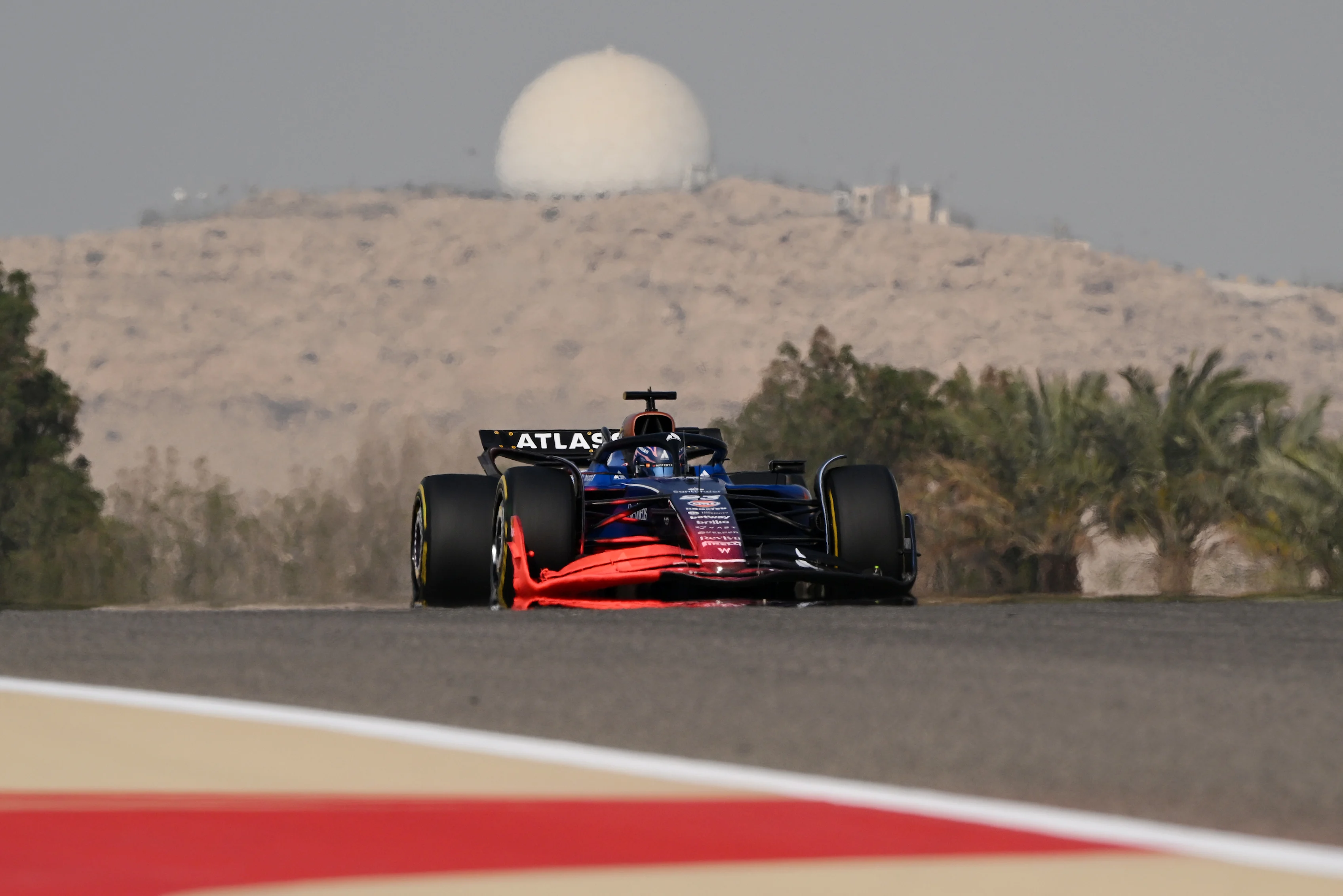 BAHRAIN, BAHRAIN - APRIL 11: Alexander Albon of Thailand driving the (23) Williams FW47 Mercedes on track during practice ahead of the F1 Grand Prix of Bahrain at Bahrain International Circuit on April 11, 2025 in Bahrain, Bahrain. (Photo by Mark Sutton - Formula 1/Formula 1 via Getty Images)