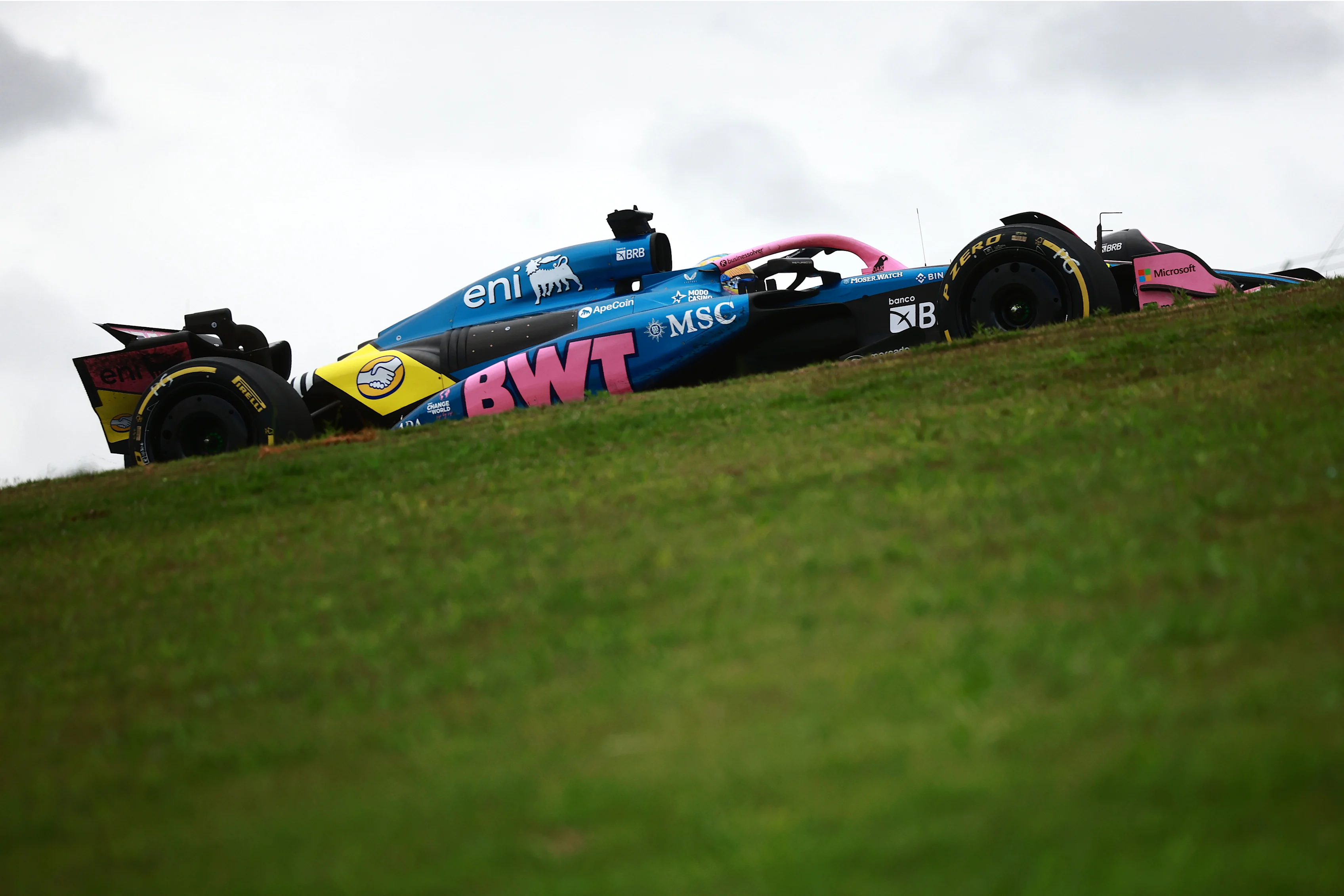 SAO PAULO, BRAZIL - NOVEMBER 09: Pierre Gasly of France driving the (10) Alpine F1 A525 Renault on