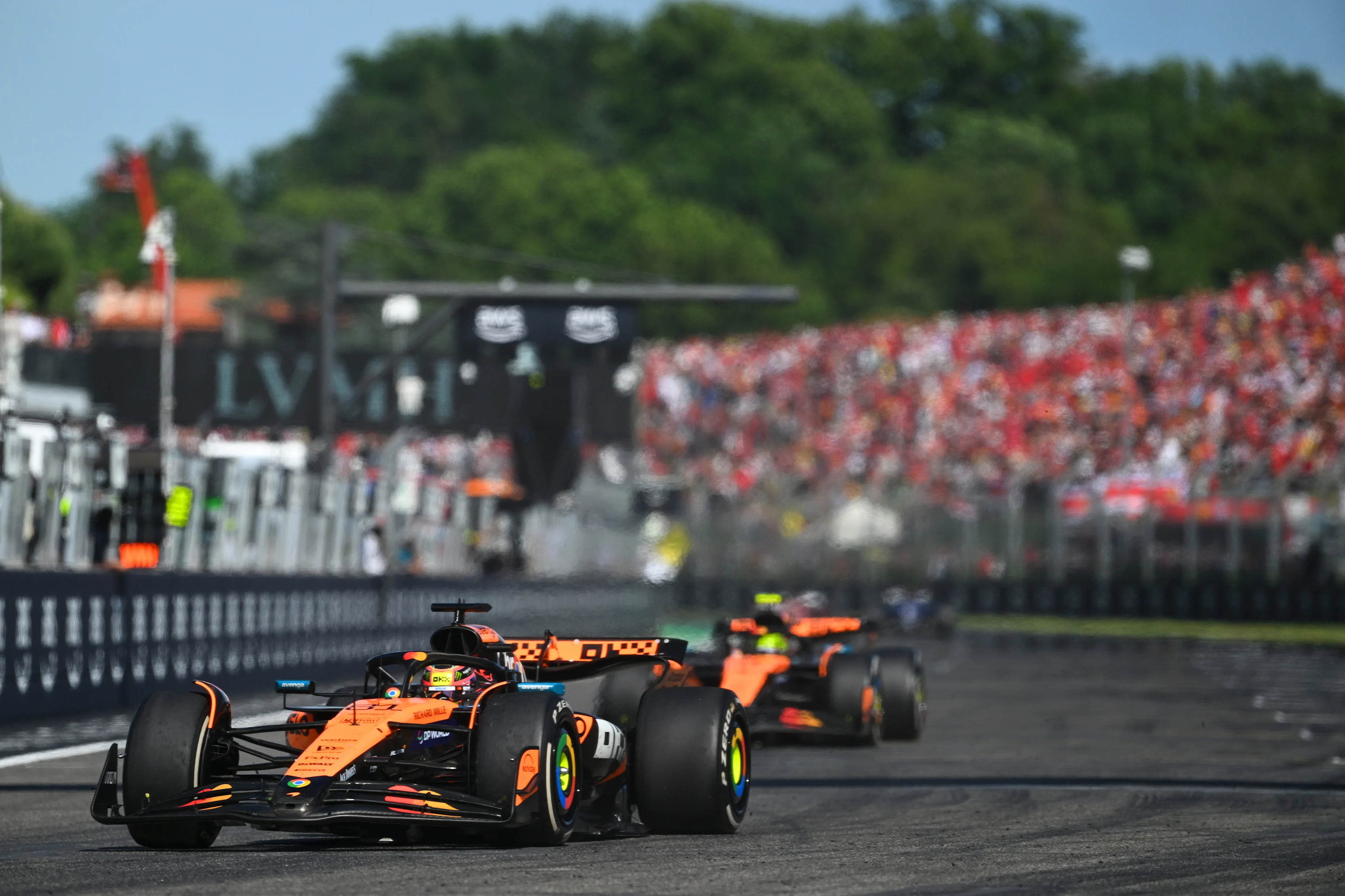 IMOLA, ITALY - MAY 18: Oscar Piastri of Australia driving the (81) McLaren MCL39 Mercedes leads