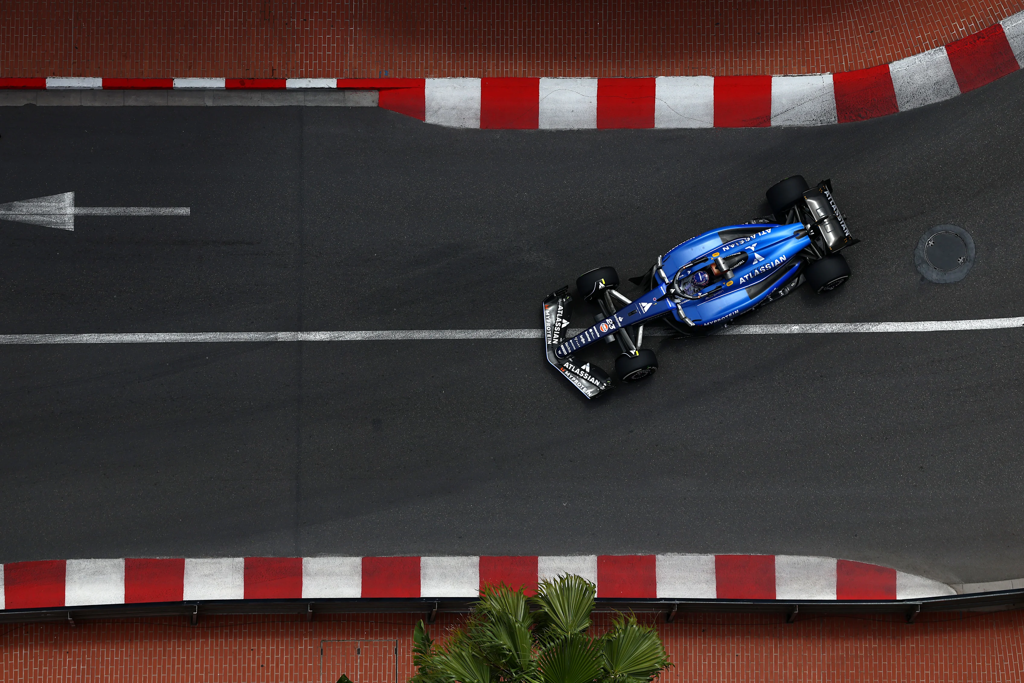 MONTE-CARLO, MONACO - MAY 23: Alexander Albon of Thailand driving the (23) Williams FW47 Mercedes on track during practice ahead of the F1 Grand Prix of Monaco at Circuit de Monaco on May 23, 2025 in Monte-Carlo, Monaco. (Photo by Bryn Lennon - Formula 1/Formula 1 via Getty Images)