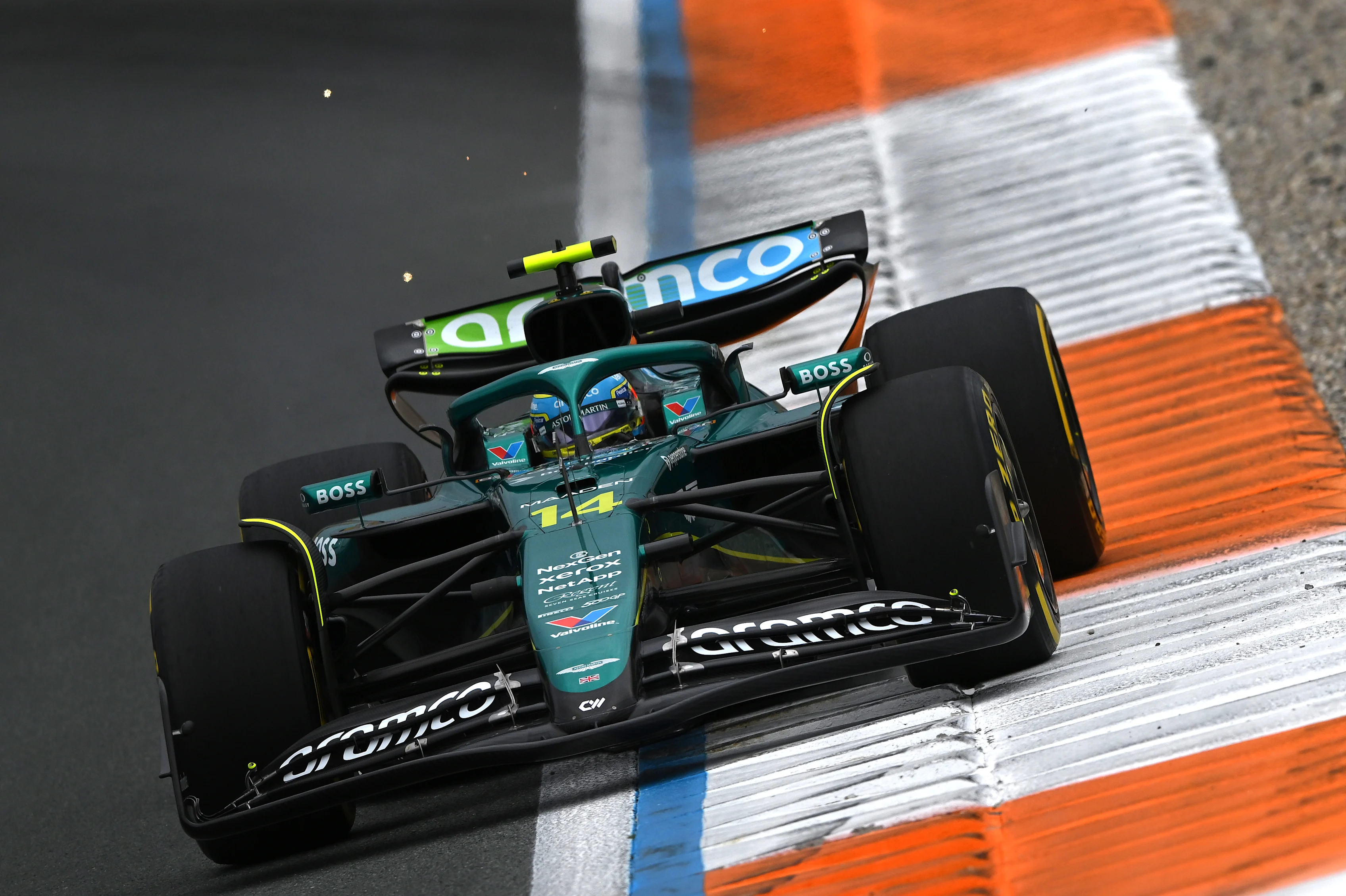 ZANDVOORT, NETHERLANDS - AUGUST 29: Fernando Alonso of Spain driving the (14) Aston Martin F1 Team