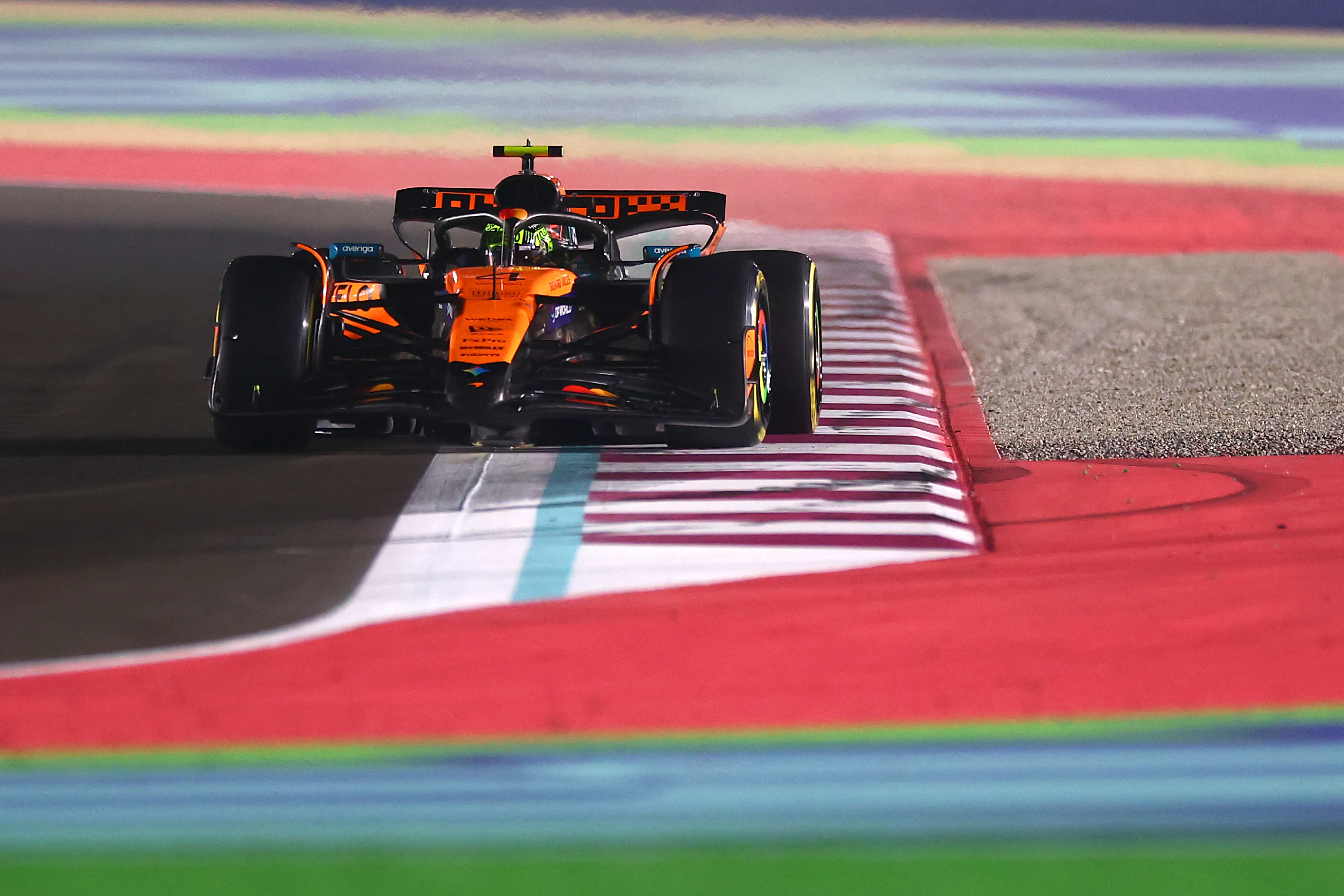 LUSAIL CITY, QATAR - NOVEMBER 28: Lando Norris of Great Britain driving the (4) McLaren MCL39