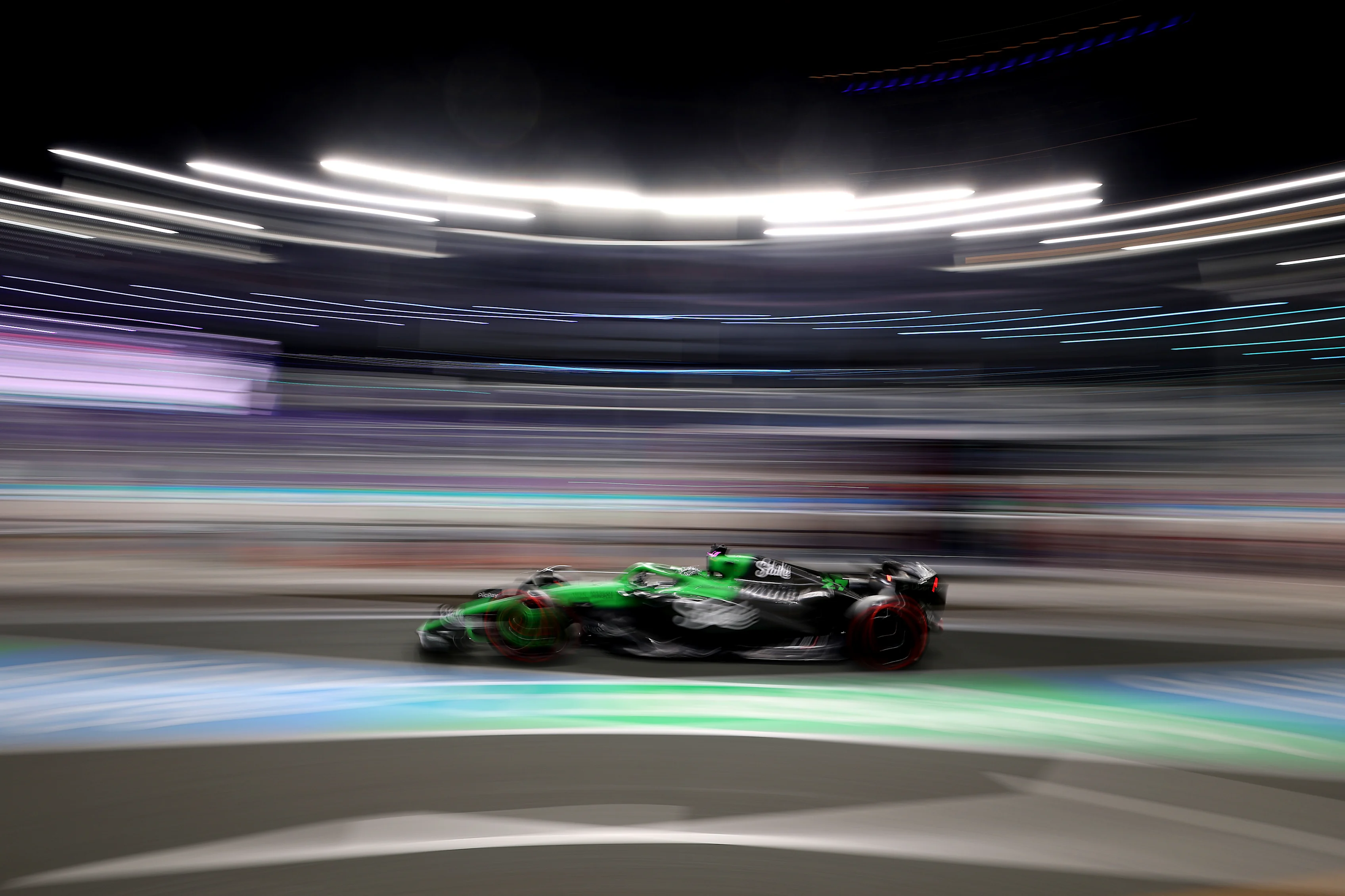 JEDDAH, SAUDI ARABIA - APRIL 19: Nico Hulkenberg of Germany driving the (27) Kick Sauber C45 Ferrari on track during qualifying ahead of the F1 Grand Prix of Saudi Arabia at Jeddah Corniche Circuit on April 19, 2025 in Jeddah, Saudi Arabia. (Photo by Alex Pantling/Getty Images)