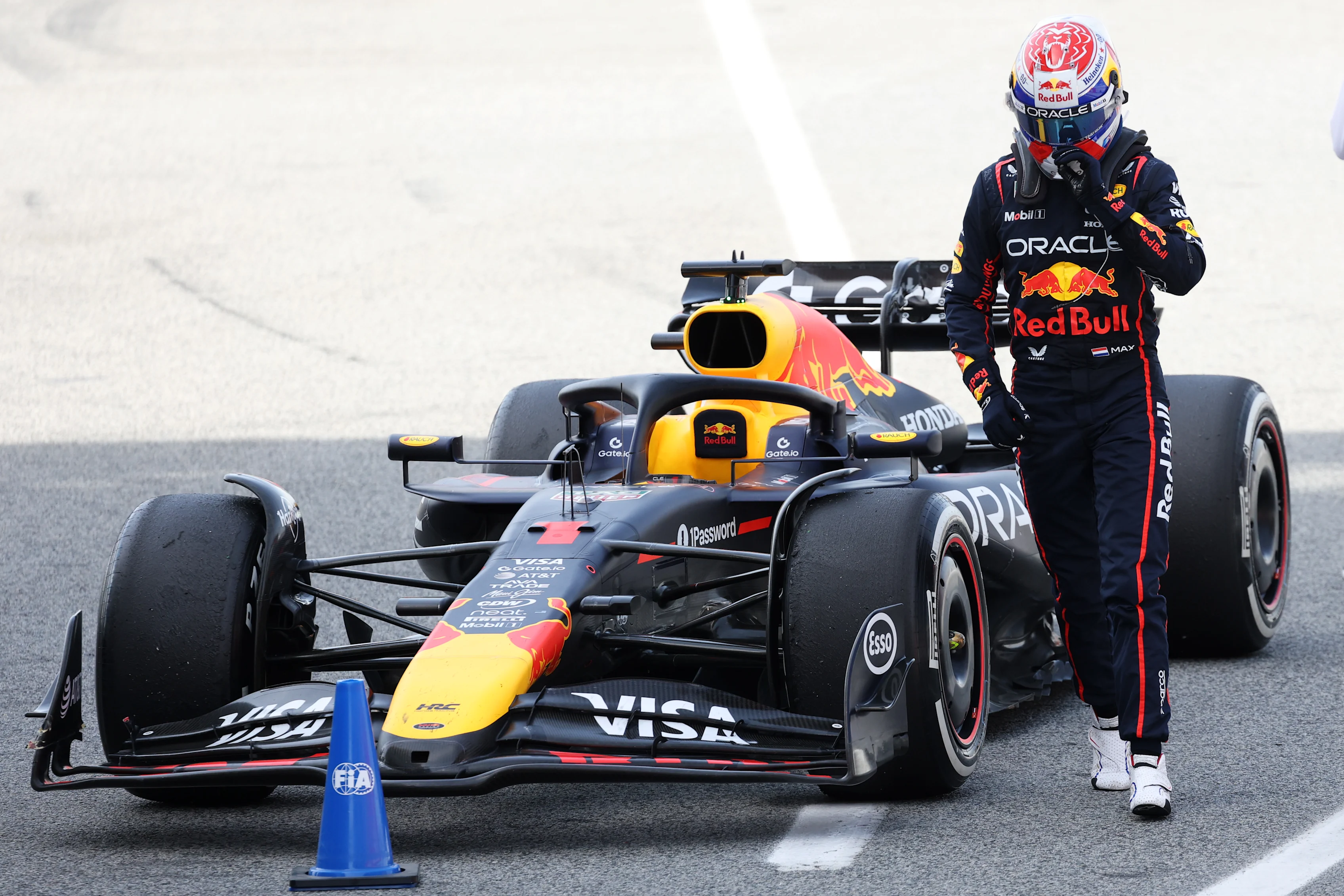 BARCELONA, SPAIN - JUNE 01: Tenth placed Max Verstappen of the Netherlands and Oracle Red Bull Racing looks down in parc ferme during the F1 Grand Prix of Spain at Circuit de Barcelona-Catalunya on June 01, 2025 in Barcelona, Spain. (Photo by Mark Thompson/Getty Images)