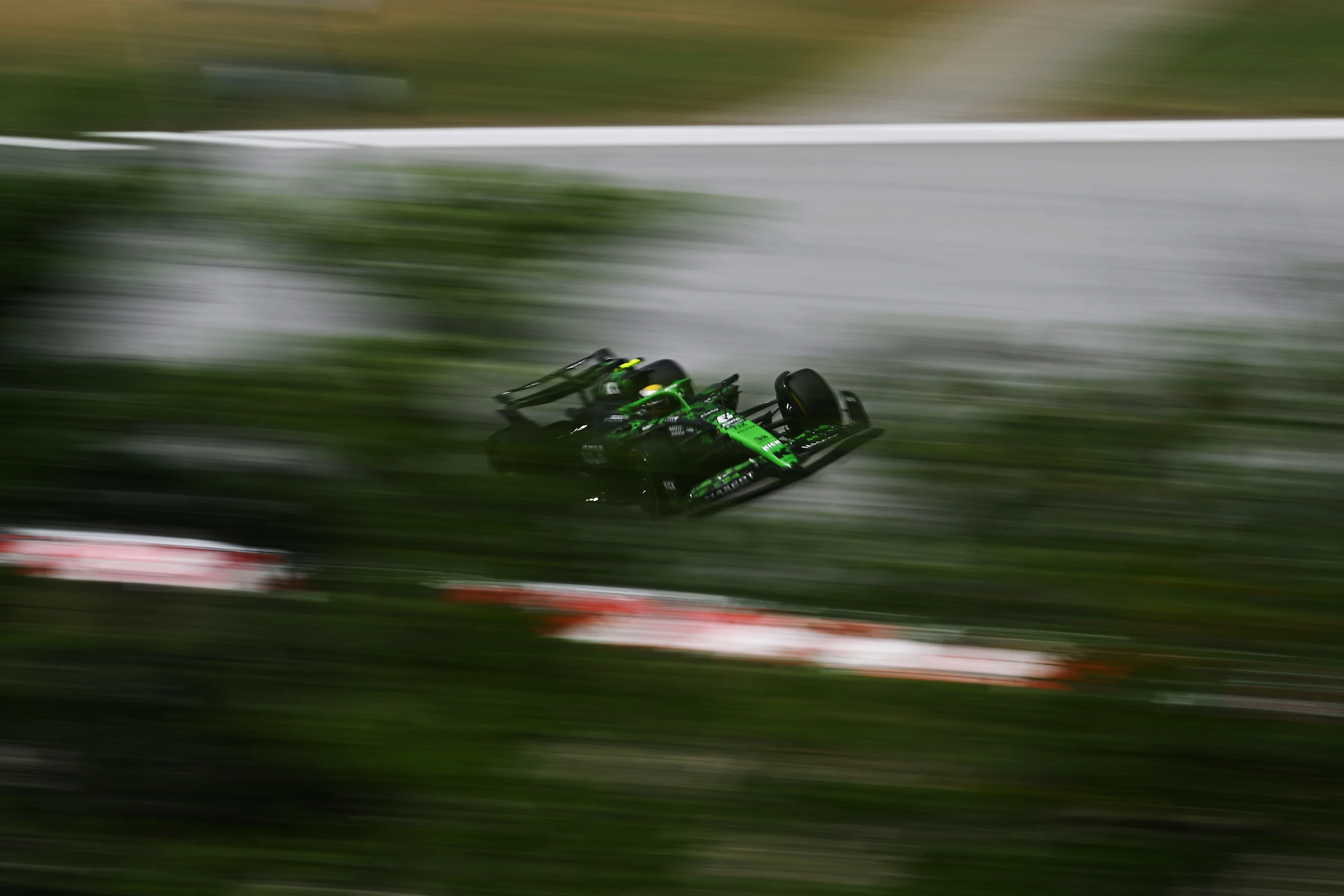 BARCELONA, SPAIN - MAY 31: Gabriel Bortoleto of Brazil driving the (5) Kick Sauber C45 Ferrari on track during final practice ahead of the F1 Grand Prix of Spain at Circuit de Barcelona-Catalunya on May 31, 2025 in Barcelona, Spain. (Photo by Mark Sutton - Formula 1/Formula 1 via Getty Images)