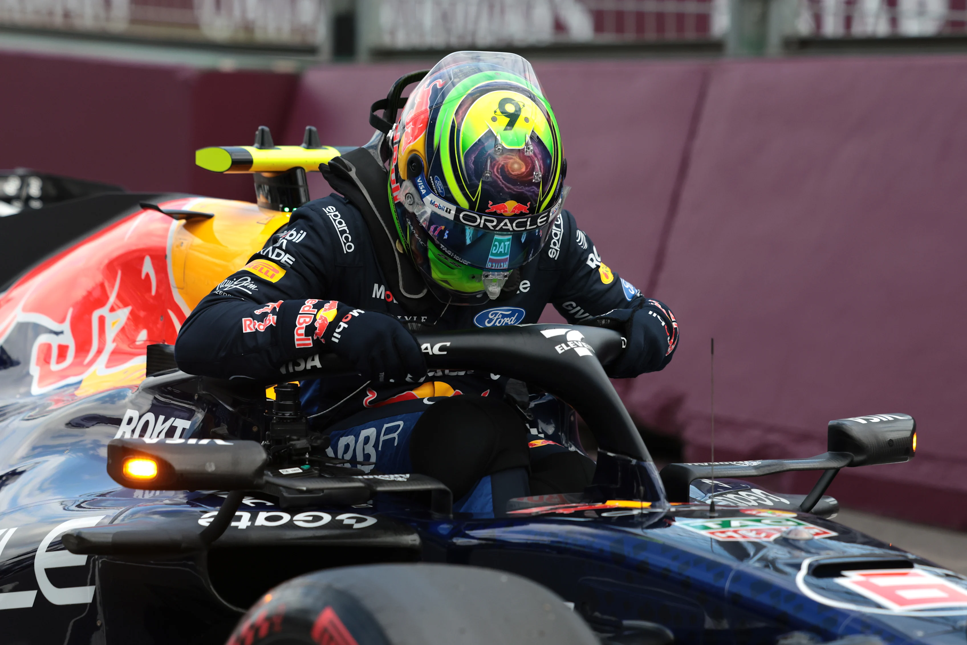MELBOURNE, AUSTRALIA - MARCH 07: Third placed qualifier Isack Hadjar of France and Oracle Red Bull