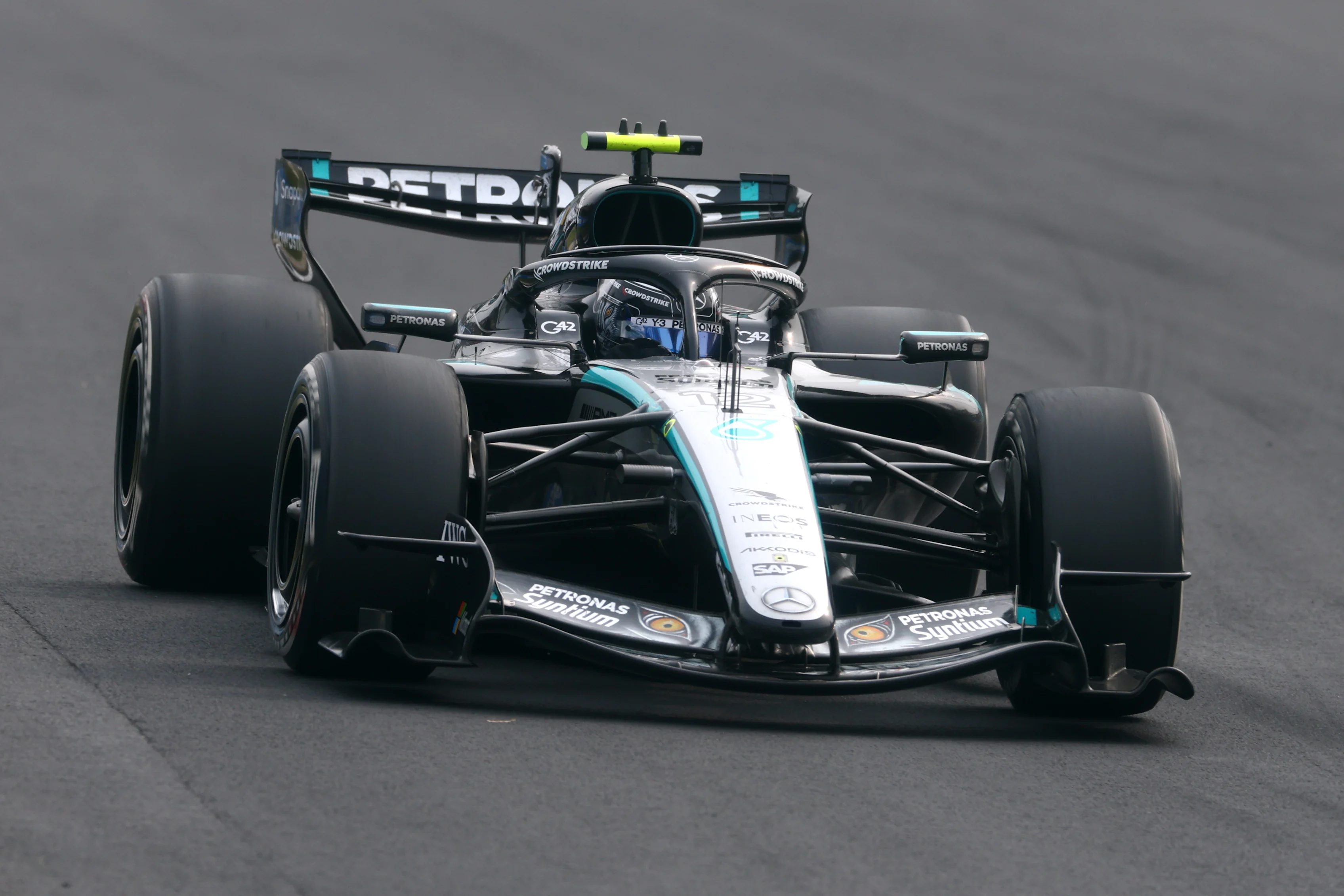 SUZUKA, JAPAN - MARCH 29: Andrea Kimi Antonelli of Italy driving the (12) Mercedes AMG Petronas F1
