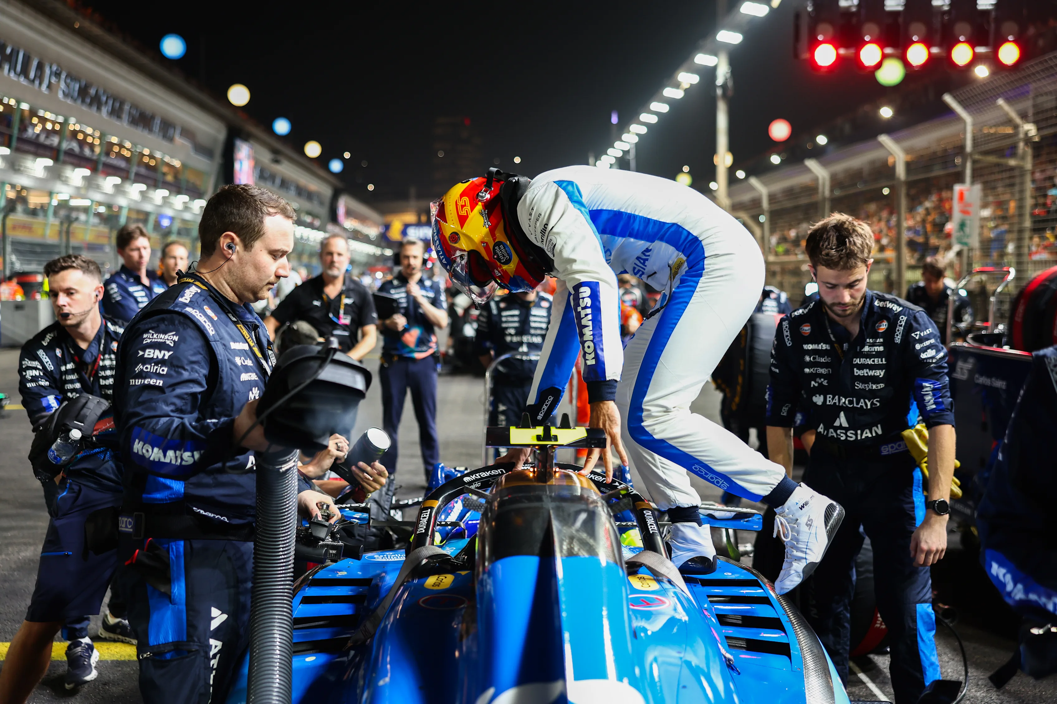 SINGAPORE, SINGAPORE - OCTOBER 11: Carlos Sainz of Spain and Williams prepares to drive on the grid