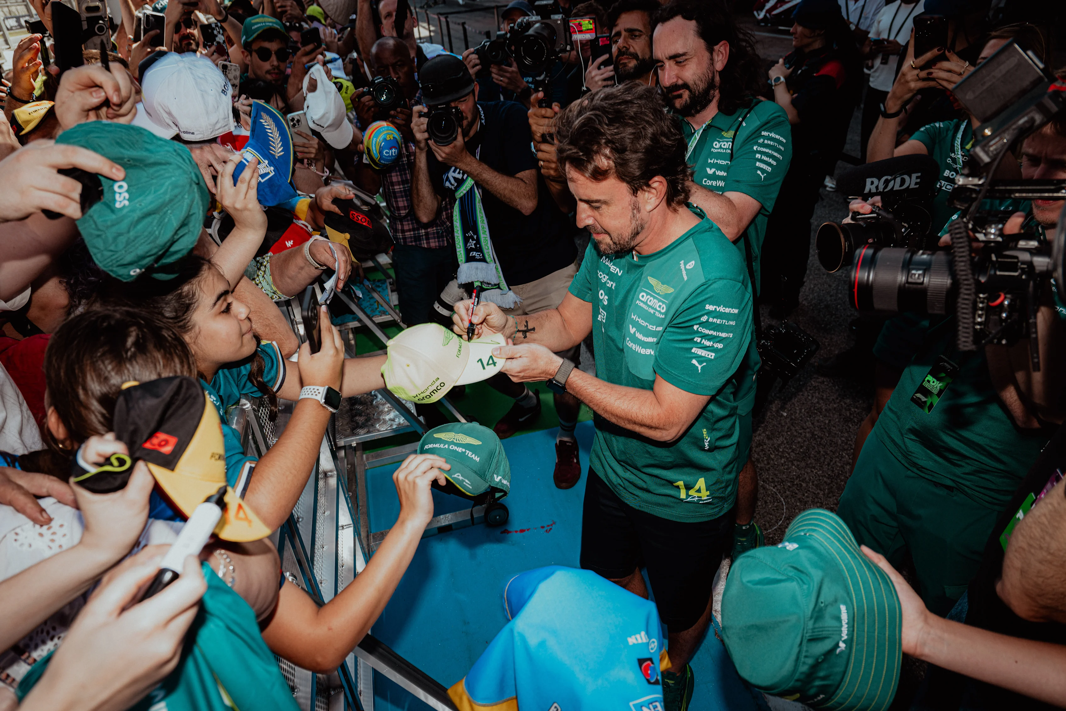 BARCELONA, SPAIN - JUNE 11: (EDITORS NOTE: Image has been digitally enhanced.) Fernando Alonso of