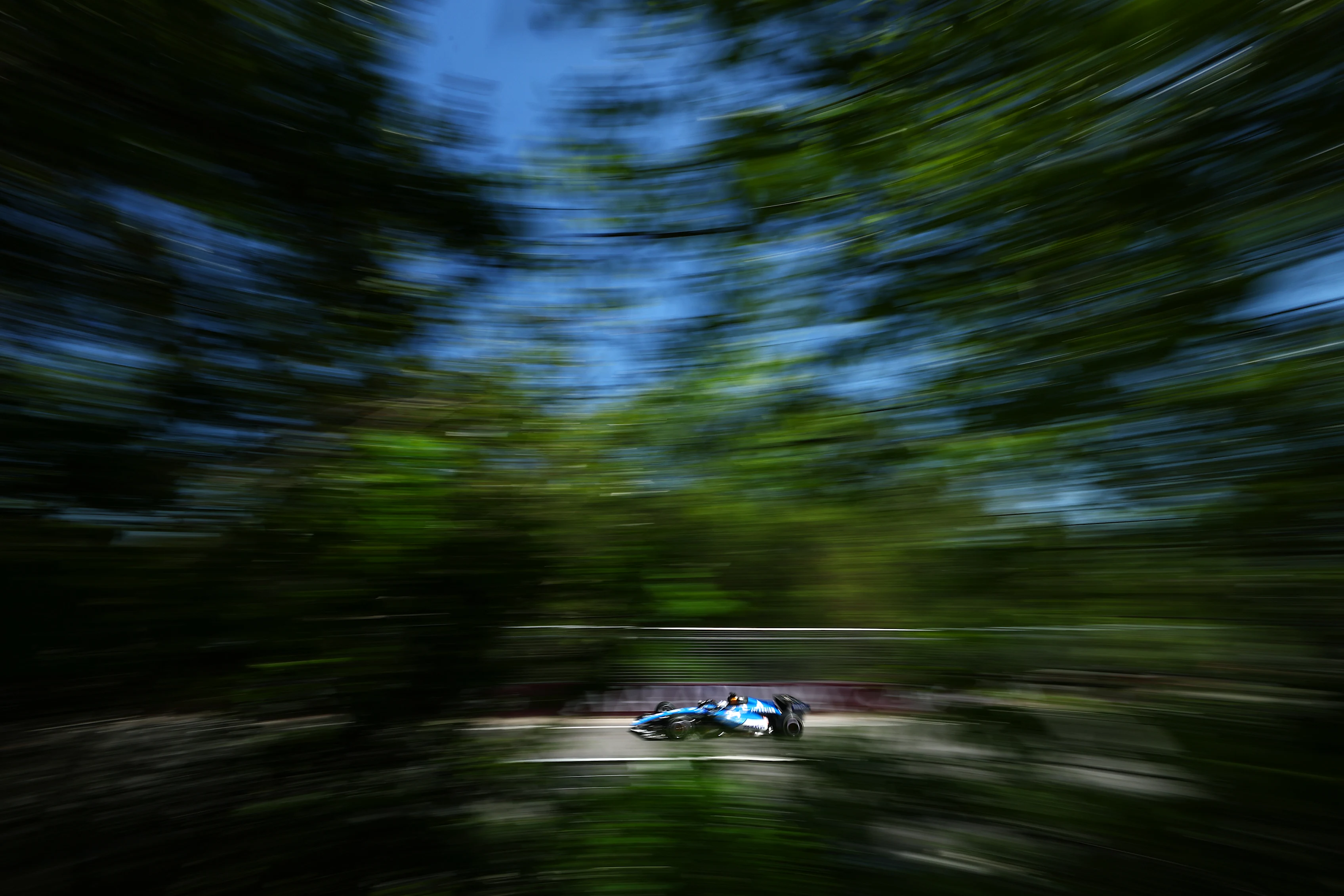 MONTREAL, QUEBEC - MAY 22: Alexander Albon of Thailand driving the (23) Williams FW48 Mercedes on