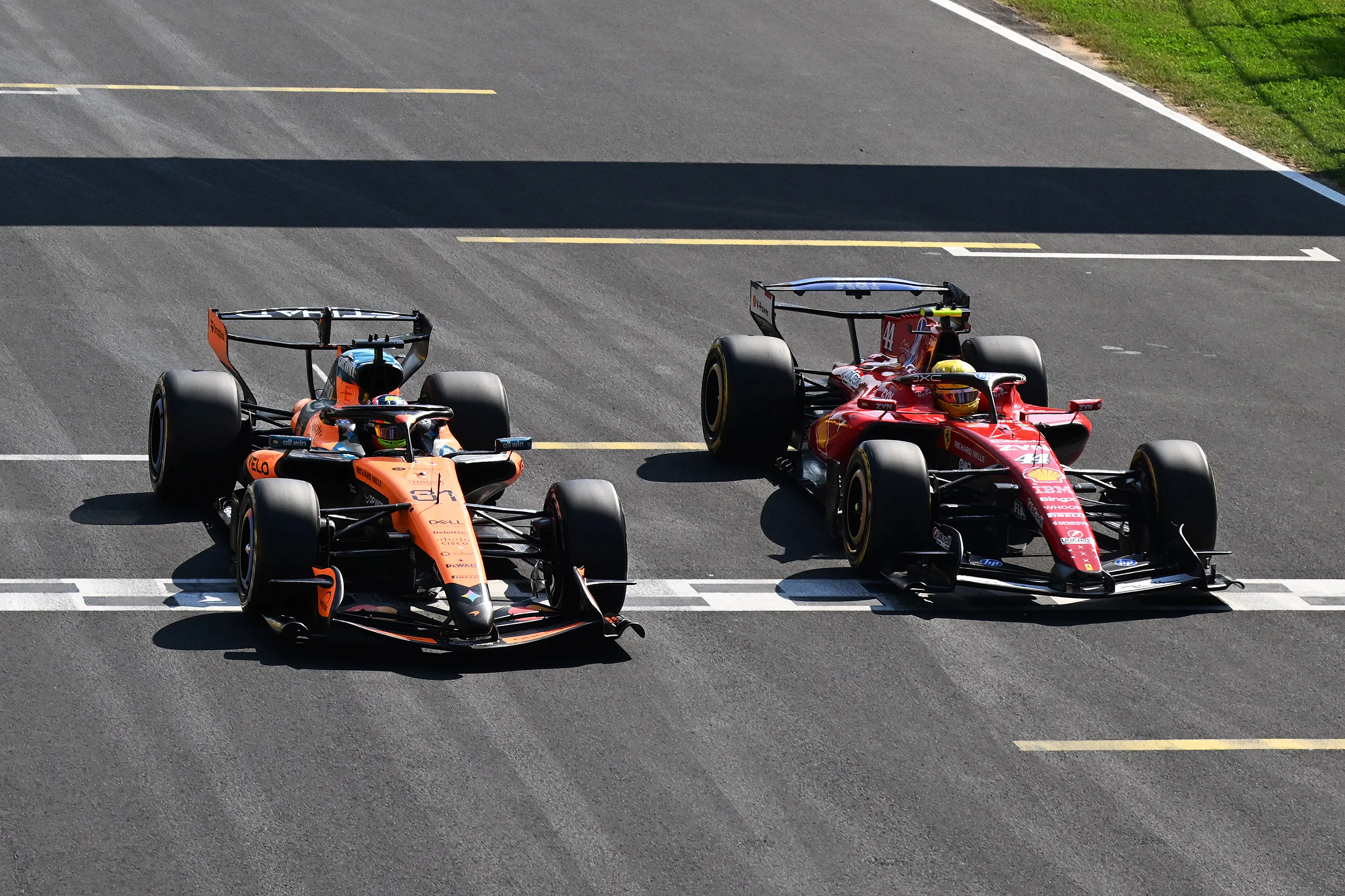MONZA, ITALY - SEPTEMBER 06: Oscar Piastri of Australia driving the (81) McLaren MCL40 Mercedes and