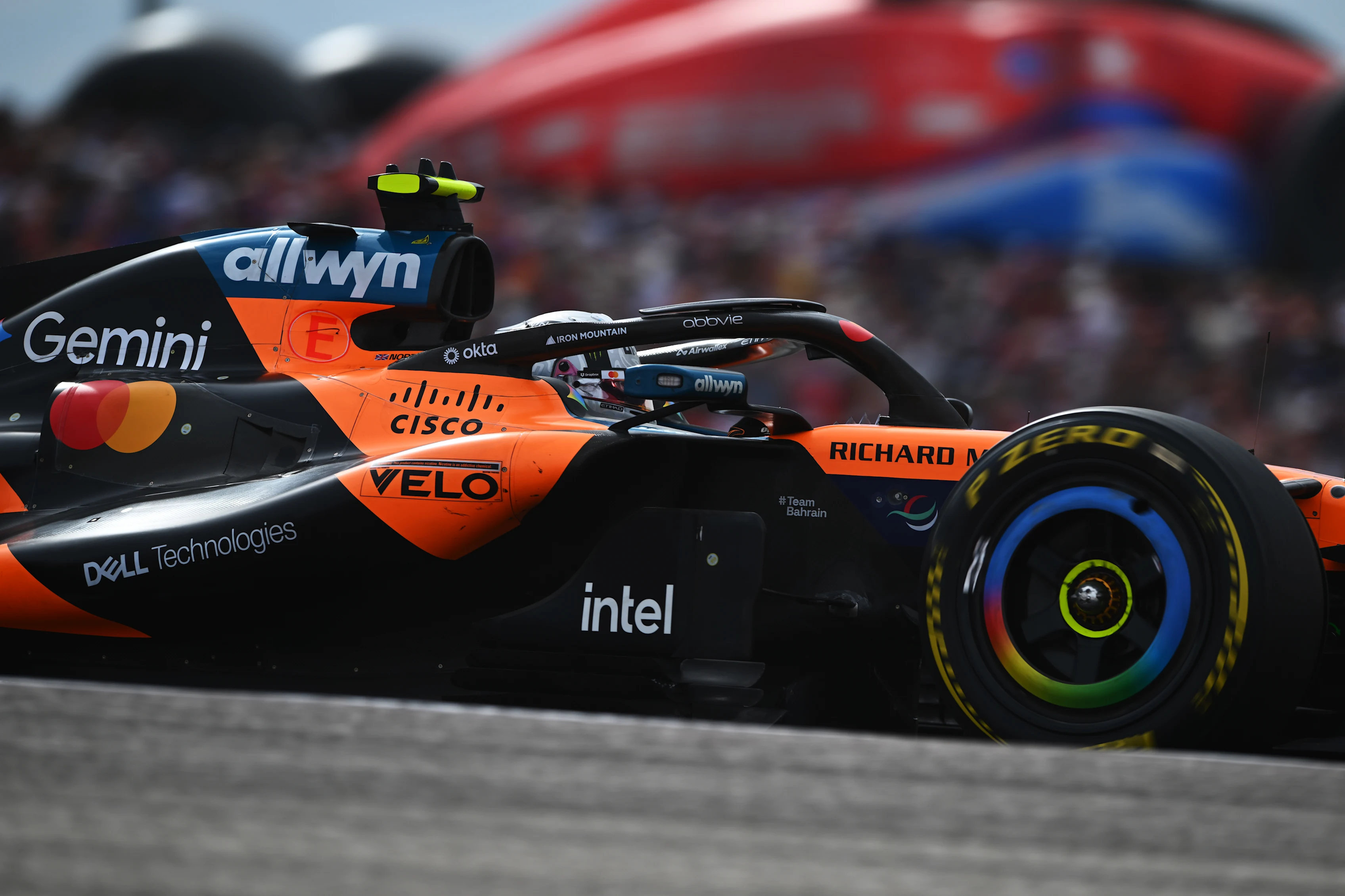 AUSTIN, TEXAS - OCTOBER 25: Lando Norris of Great Britain driving the (1) McLaren MCL40 Mercedes on