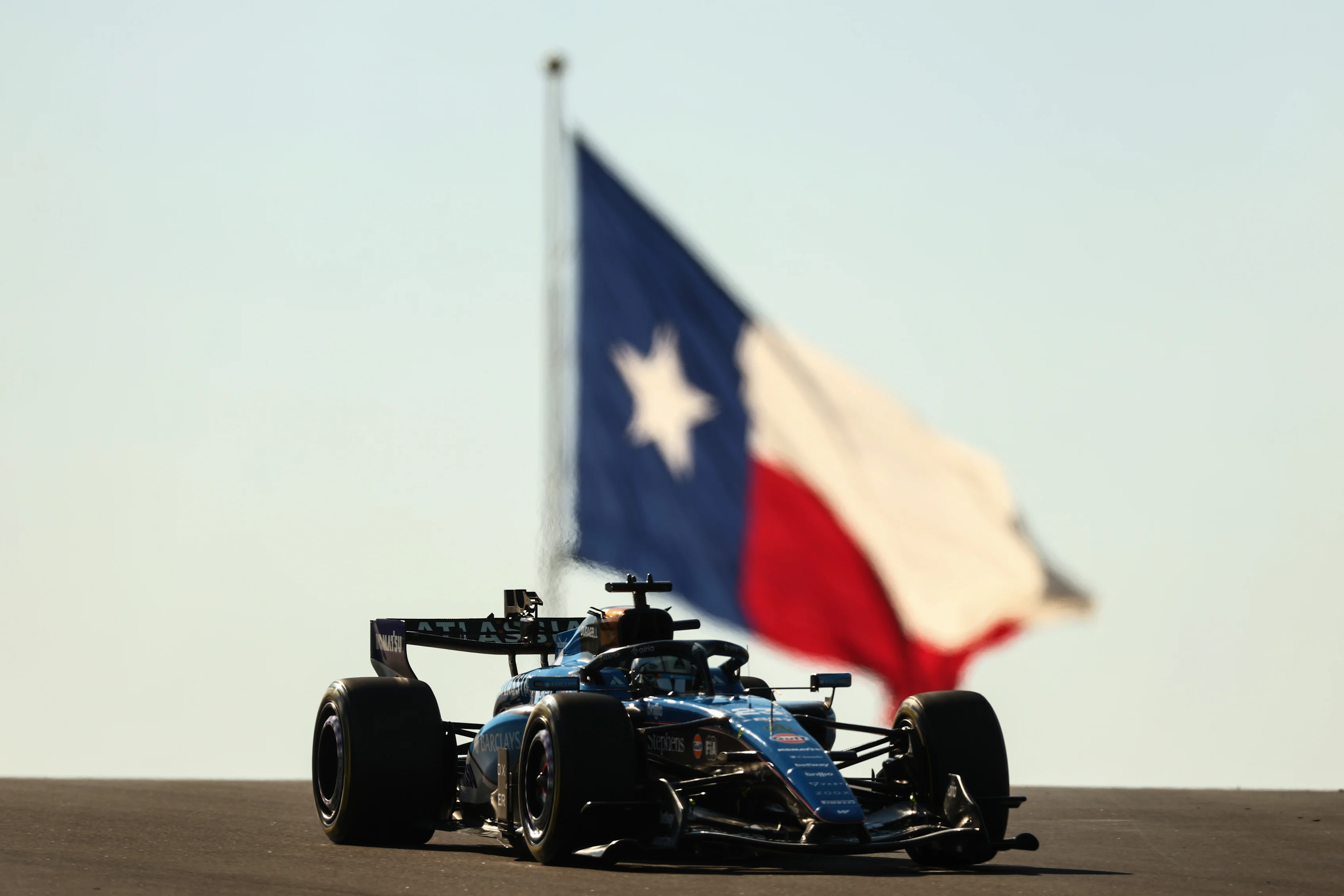 AUSTIN, TEXAS - OCTOBER 23: Alexander Albon of Thailand driving the (23) Williams FW48 Mercedes on