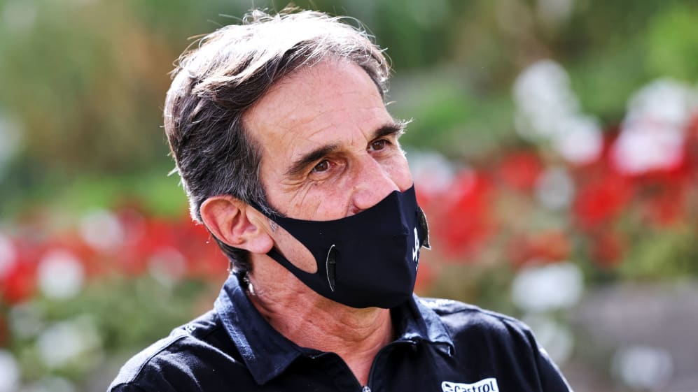 Davide Brivio (ITA) Alpine F1 Team Racing Director.
Bahrain Grand Prix, Thursday 25th March 2021.