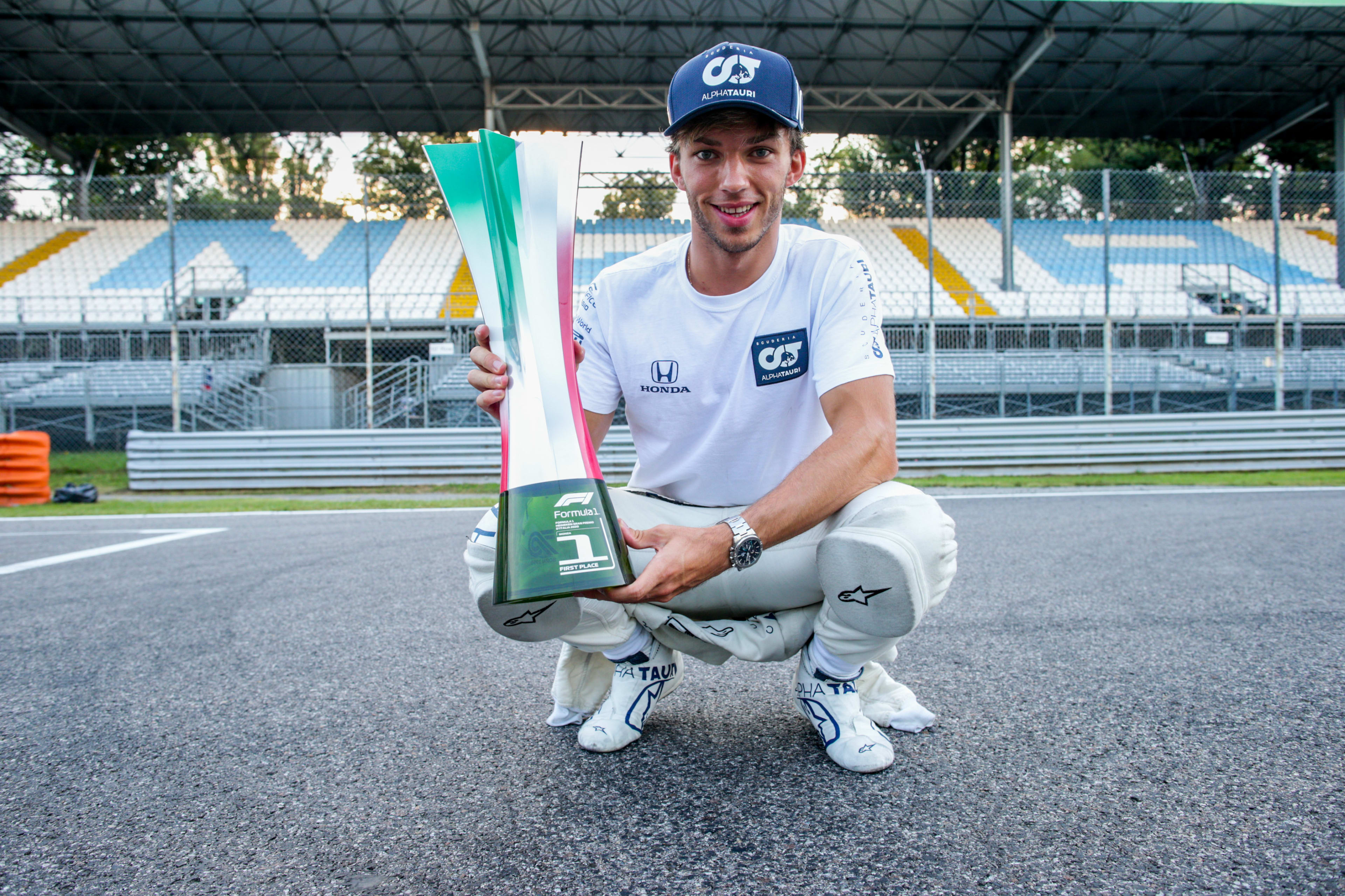 Italian Grand Prix 2020 race report and highlights Gasly beats Sainz to maiden win in Monza thriller, as Hamilton recovers to P7 after penalty Formula 1®