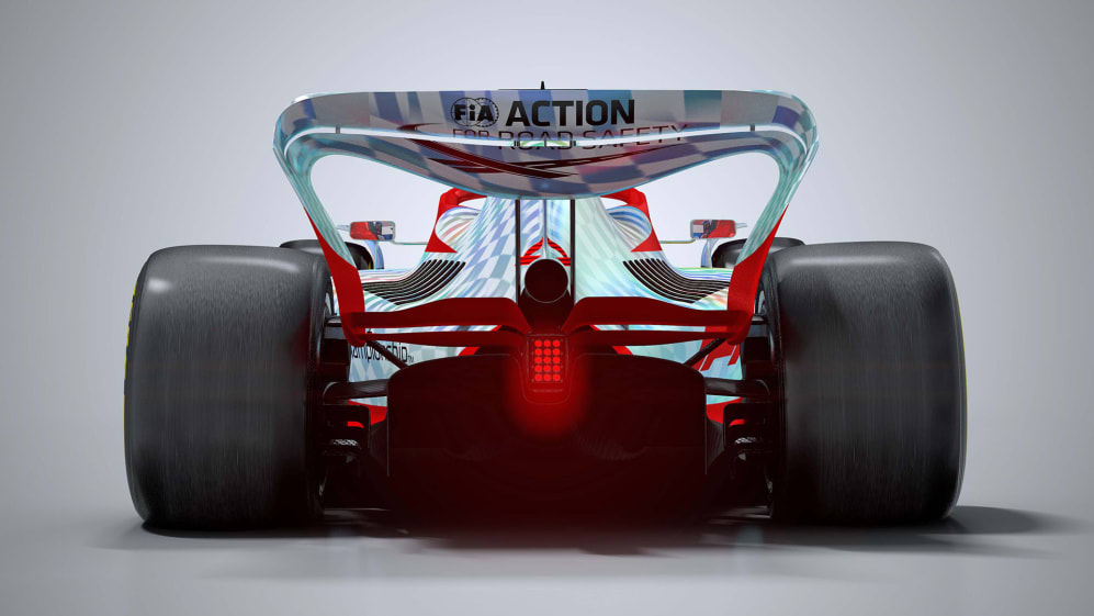 zoom Komprimere Paine Gillic TECH TUESDAY: How the rear wing of the 2022 car has been designed to be an  F1 gamechanger | Formula 1®