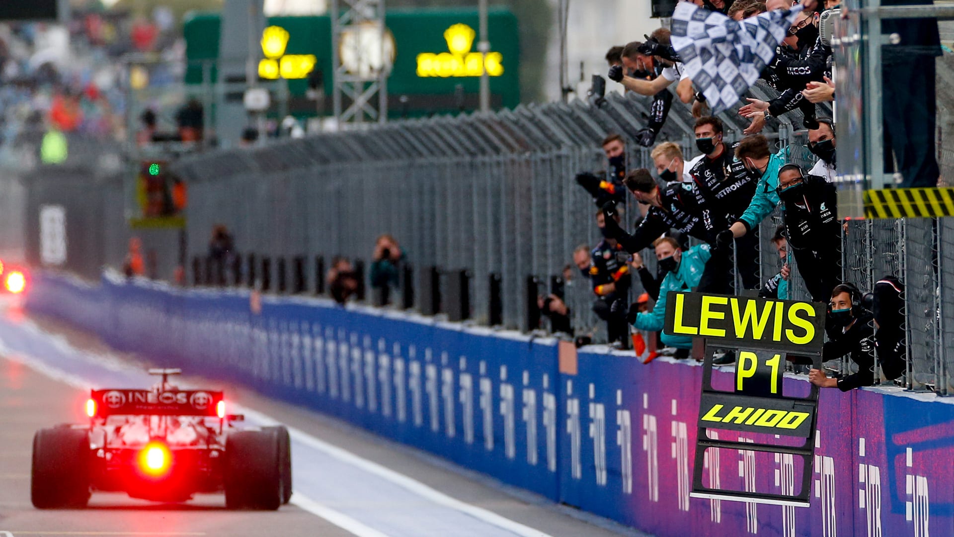 Agurk bidragyder ribben Mind blowing' – Mercedes boss Wolff reflects on Hamilton hitting 100 Grand  Prix wins | Formula 1®