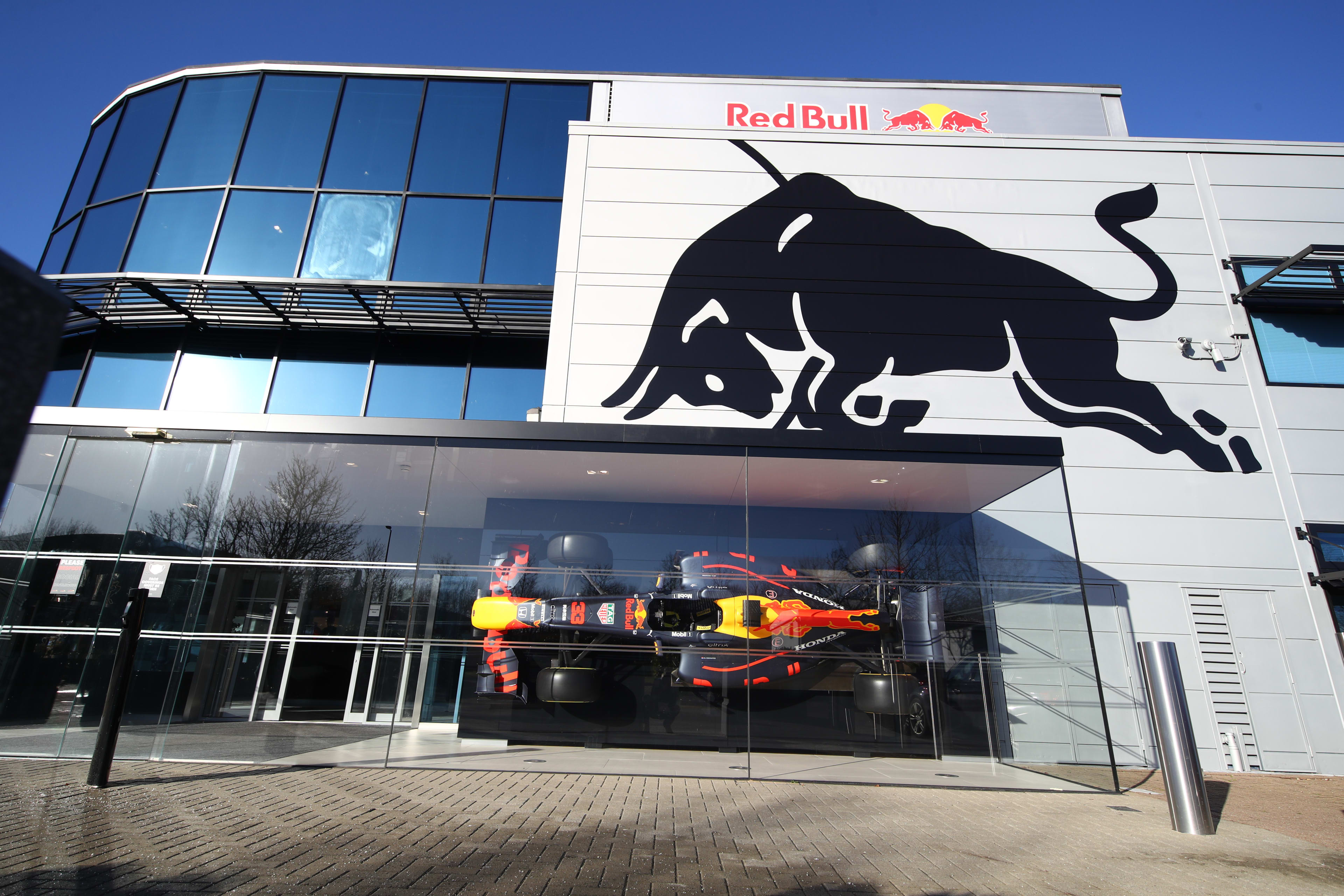Soldat stilhed kløft ANALYSIS: Why Red Bull have decided to go all-in with bold new engine  strategy | Formula 1®