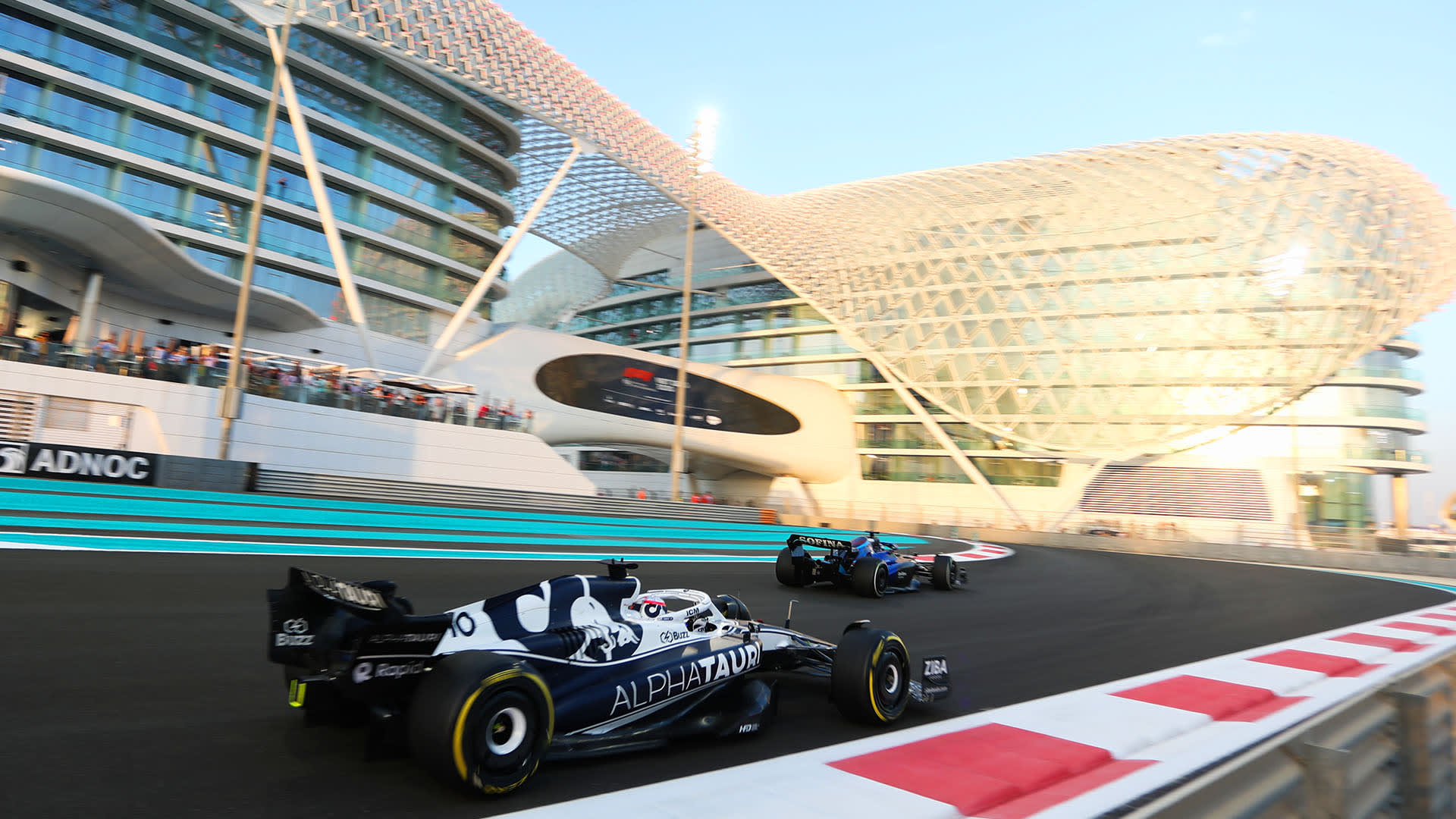 5 things we learned from Friday practice at the Abu Dhabi Grand Prix Formula 1®