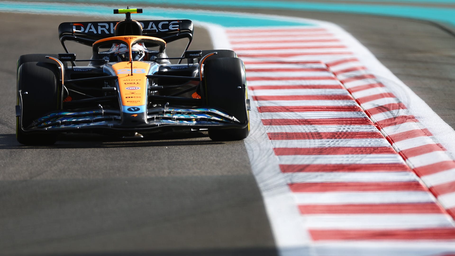 ¡Espero que haya más en el futuro!'  – O'Ward emocionado con el debut de McLaren en el fin de semana de F1 a pesar de las 'curvas' de la FP1 |  Fórmula 1®