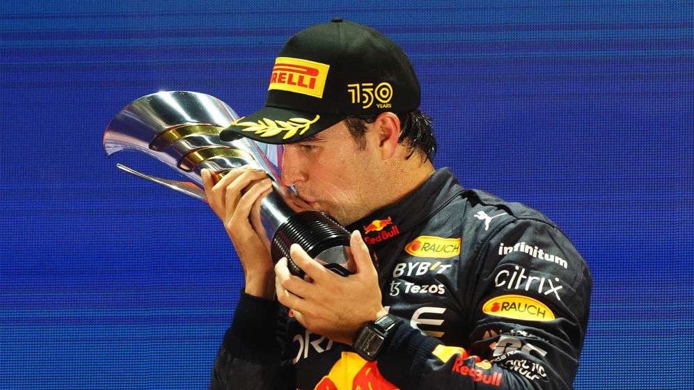 Japanese Grand Prix trophy will be activated with winner's kiss