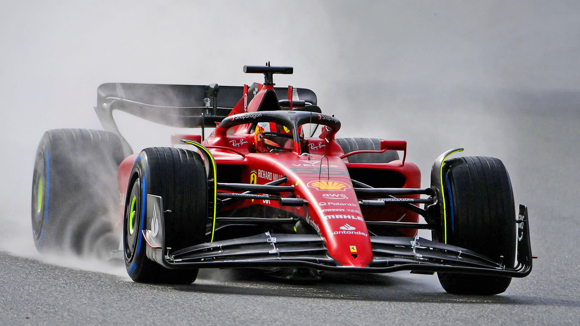 ANALYSIS Why Fridays wet weather test in Barcelona gave us a tantalising insight into 2022s aerodynamic changes Formula 1®