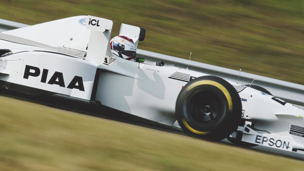 Side view of the Tyrrell 025