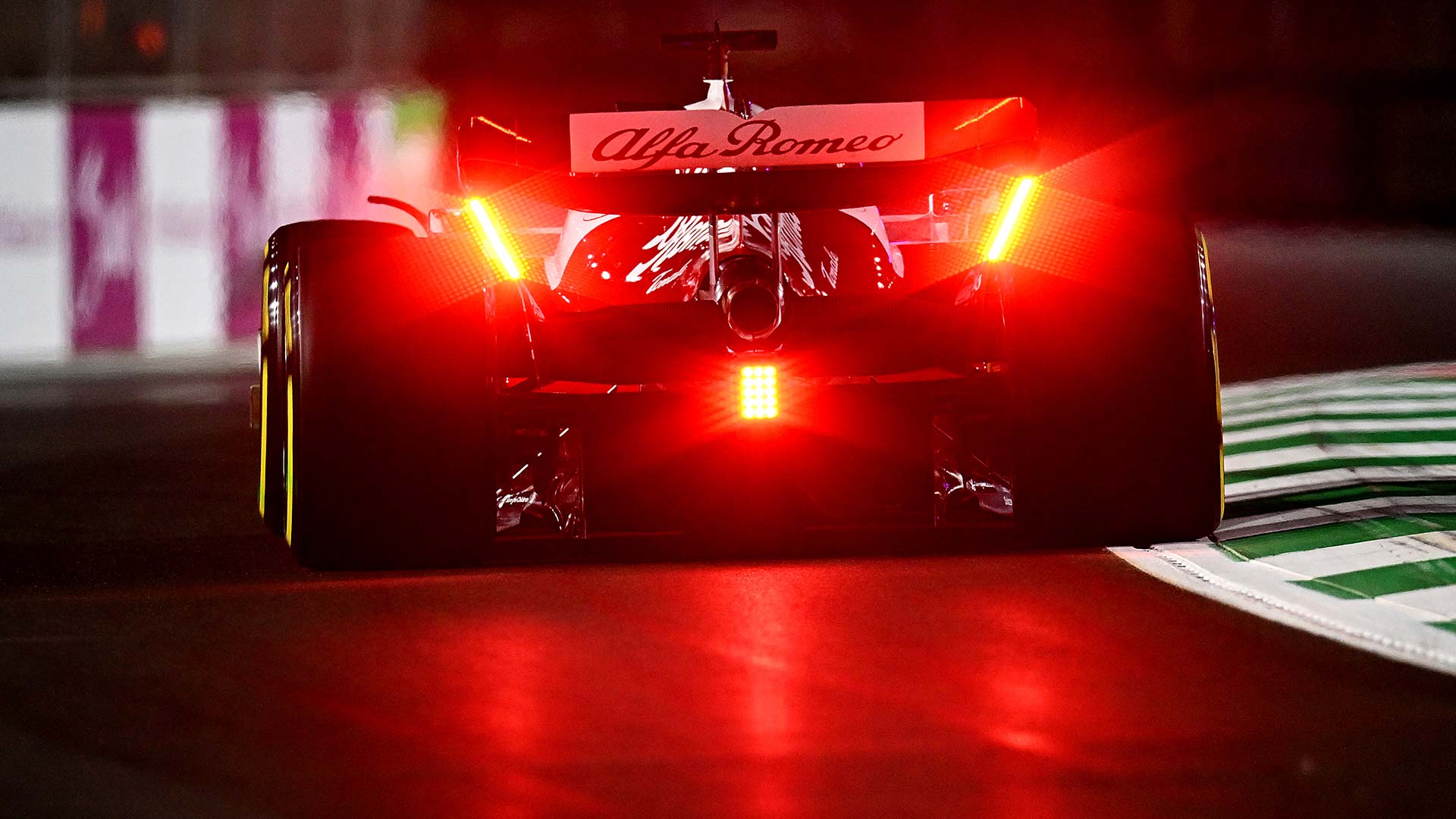 F1 22 Jeddah setup: best car settings for Saudi Arabia