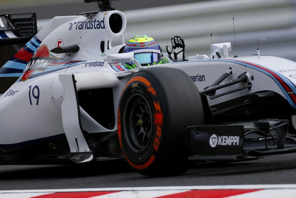 www.sutton-images.com
Felipe Massa (BRA) Williams FW36 waves to the crowd.
Formula One World