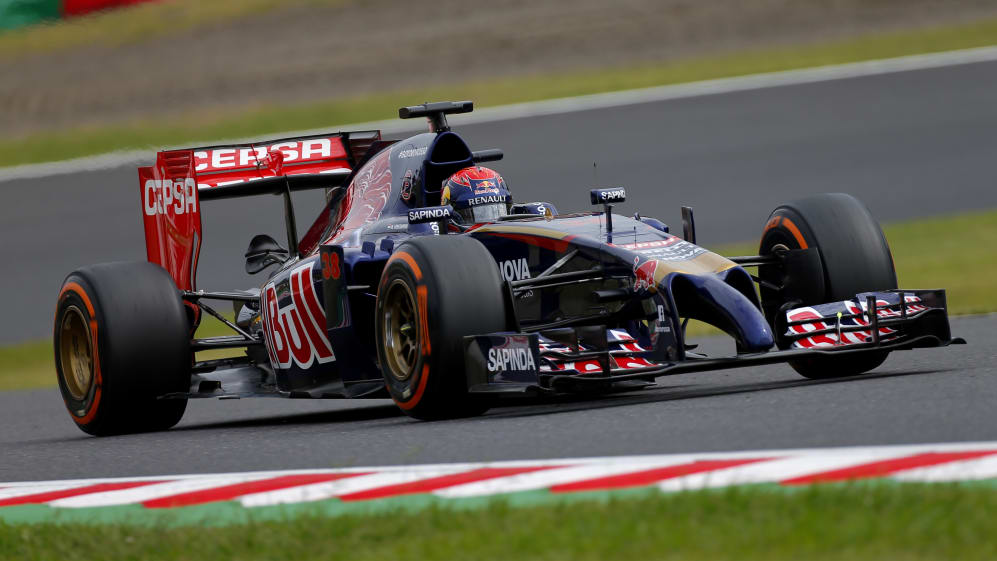 www.sutton-images.com
Max Verstappen (NED) Scuderia Toro Rosso STR9.
Formula One World