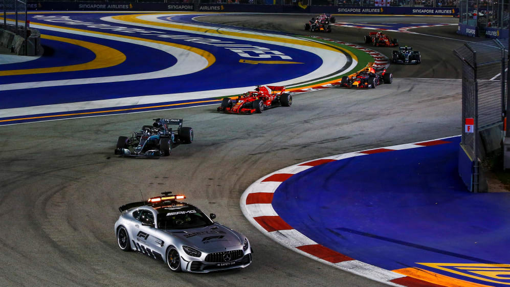 Safety Car leads at Formula One World Championship, Rd15, Singapore Grand Prix, Race, Marina Bay