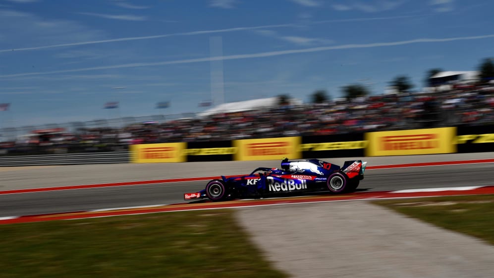 Pierre Gasly, Scuderia Toro Rosso STR13 at Formula One World Championship, Rd18, United States