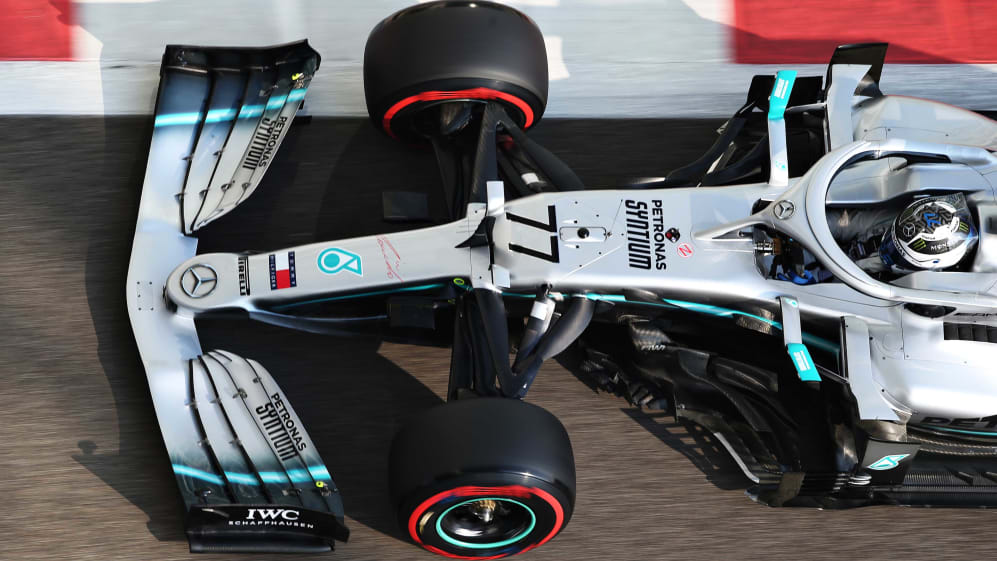ABU DHABI, UNITED ARAB EMIRATES - NOVEMBER 30: Valtteri Bottas driving the (77) Mercedes AMG