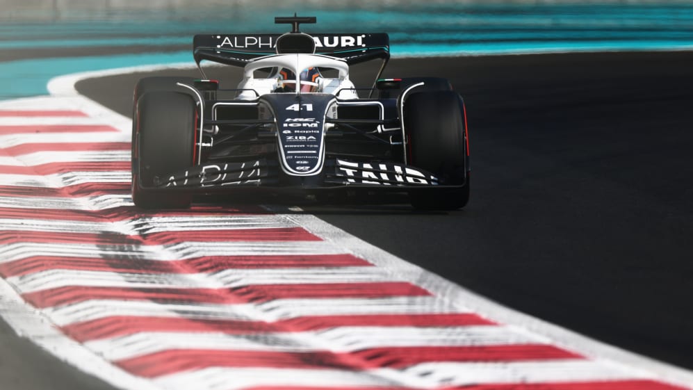 ABU DHABI, UNITED ARAB EMIRATES - NOVEMBER 22: Nyck de Vries of Netherlands and Scuderia AlphaTauri