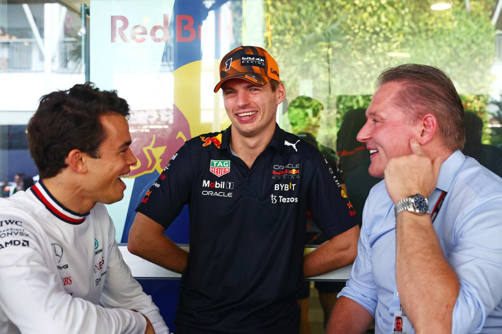 ANALYSIS: Why AlphaTauri recruited De Vries for 2023 | Formula 1®