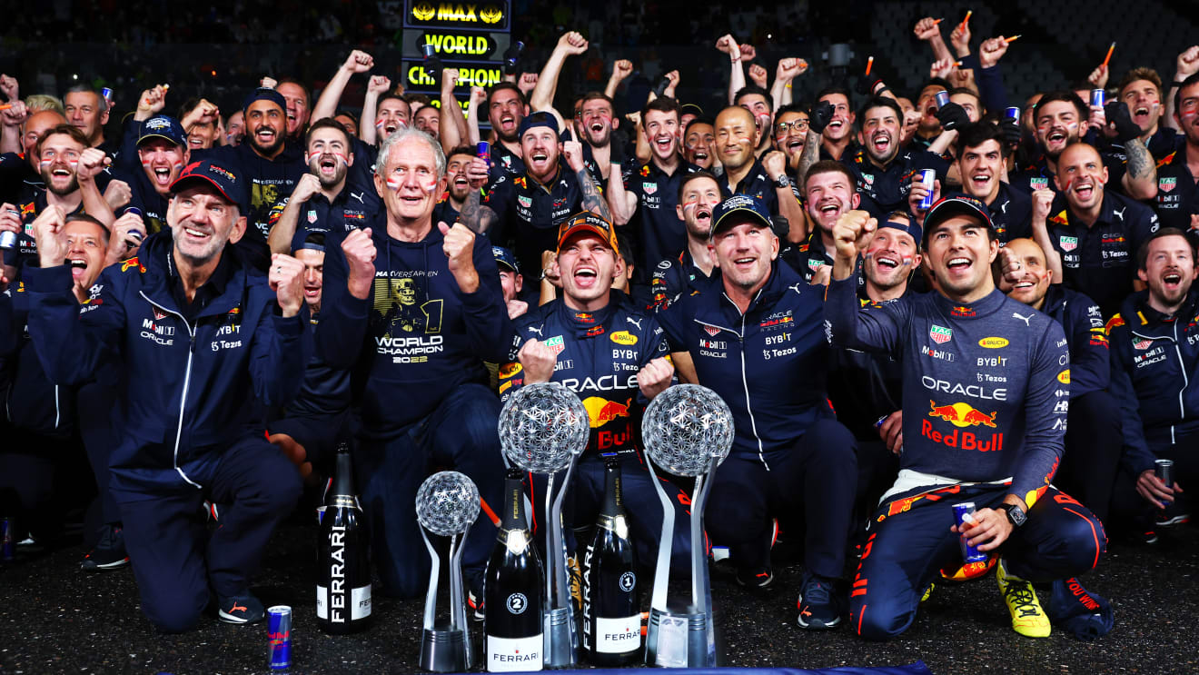 SUZUKA, JAPAN - OCTOBER 09: Race winner and 2022 F1 World Drivers Champion Max Verstappen of