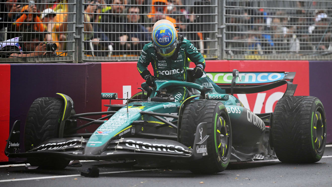Alonso left baffled by 'unlucky' crash that 'came from nowhere' during Australian Grand Prix