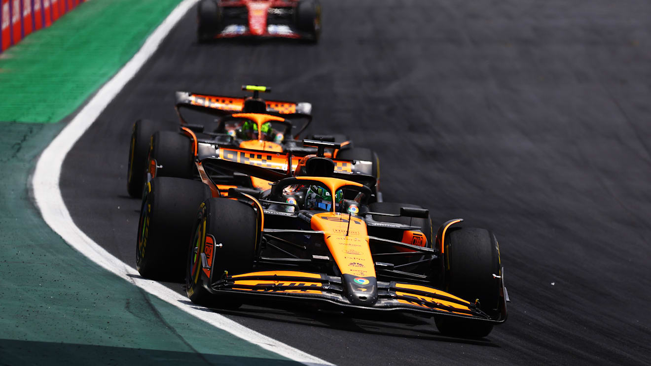 SAO PAULO, BRAZIL - NOVEMBER 02: Oscar Piastri of Australia driving the (81) McLaren MCL38 Mercedes