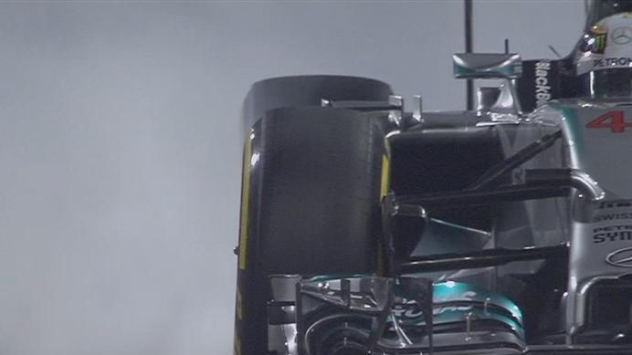  Lewis Hamilton locks a wheel at Turn 1, spoiling his final flying lap and handing pole to Mercedes team mate Nico Rosberg. © FOWC Ltd