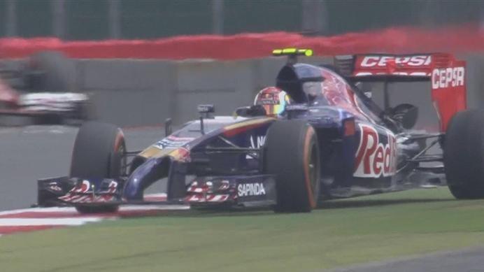 Danii Kvyat has a huge moment in his Toro Rosso, at the same point where Williams' Felipe Massa crashed in Practice One. © FOWC Ltd