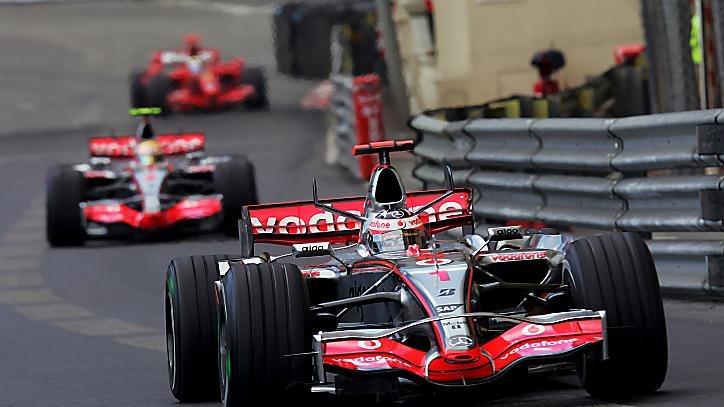 Fernando Alonso (ESP) McLaren MP4-22 Formula One World Championship, Rd 5, Monaco Grand Prix, Race, Monte-Carlo, Monaco, Sunday, 27 May 2007 © Sutton Images. No reproduction without permission