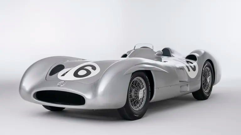 A 1954 Mercedes-Benz W 196 R Stromlinienwagen driven by Fangio and Moss has come up for auction