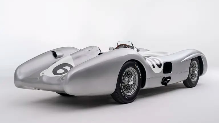 A 1954 Mercedes-Benz W 196 R Stromlinienwagen driven by Fangio and Moss has come up for auction